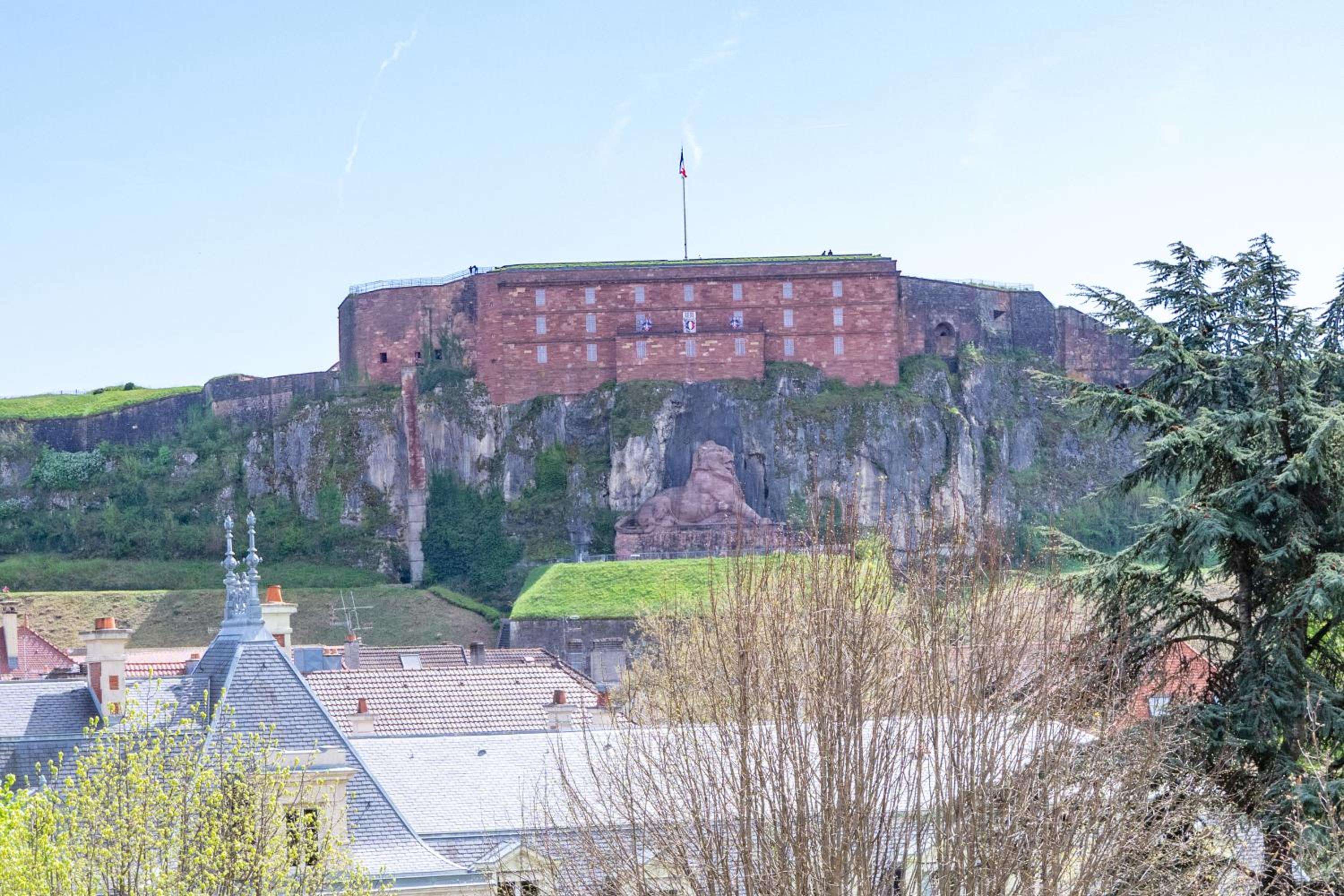 Chambre privilège - Vue Citadelle et Lion - Photo 2