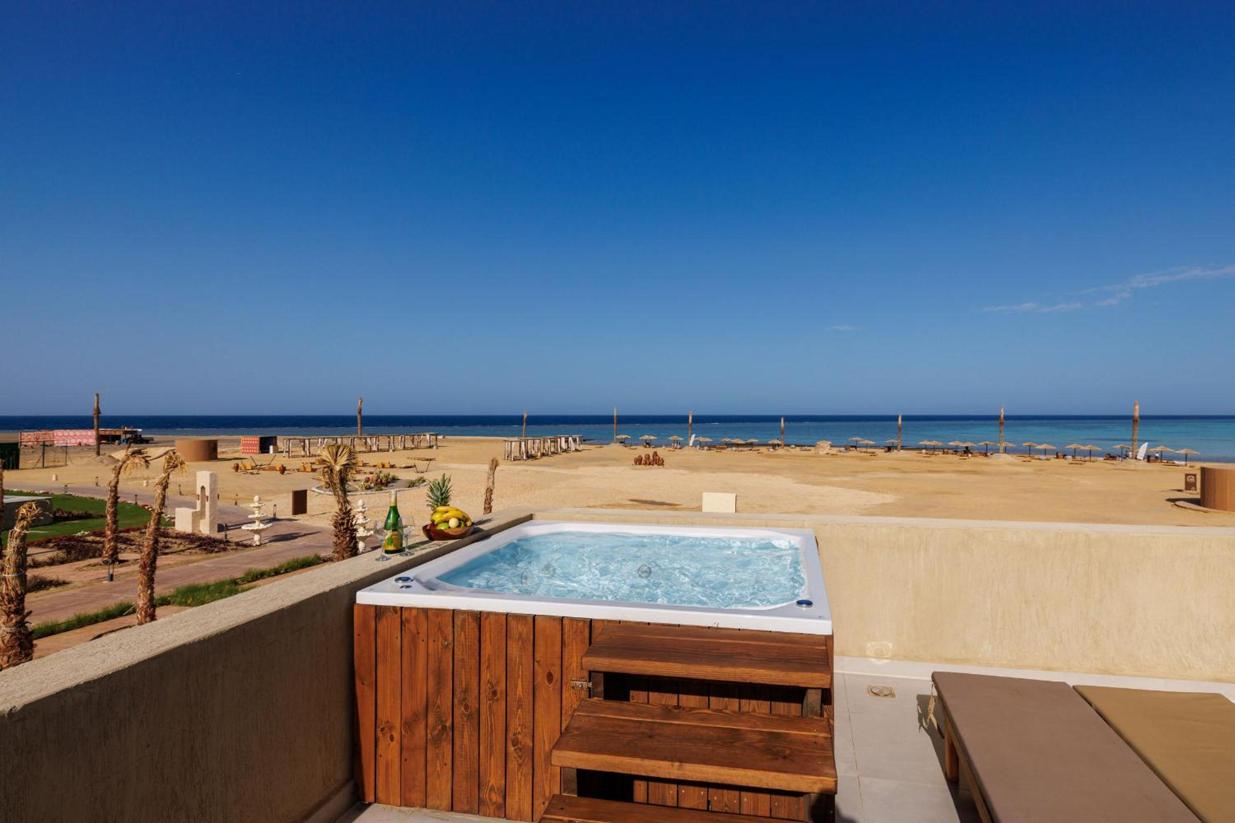 Jacuzzi Sea front photo 3