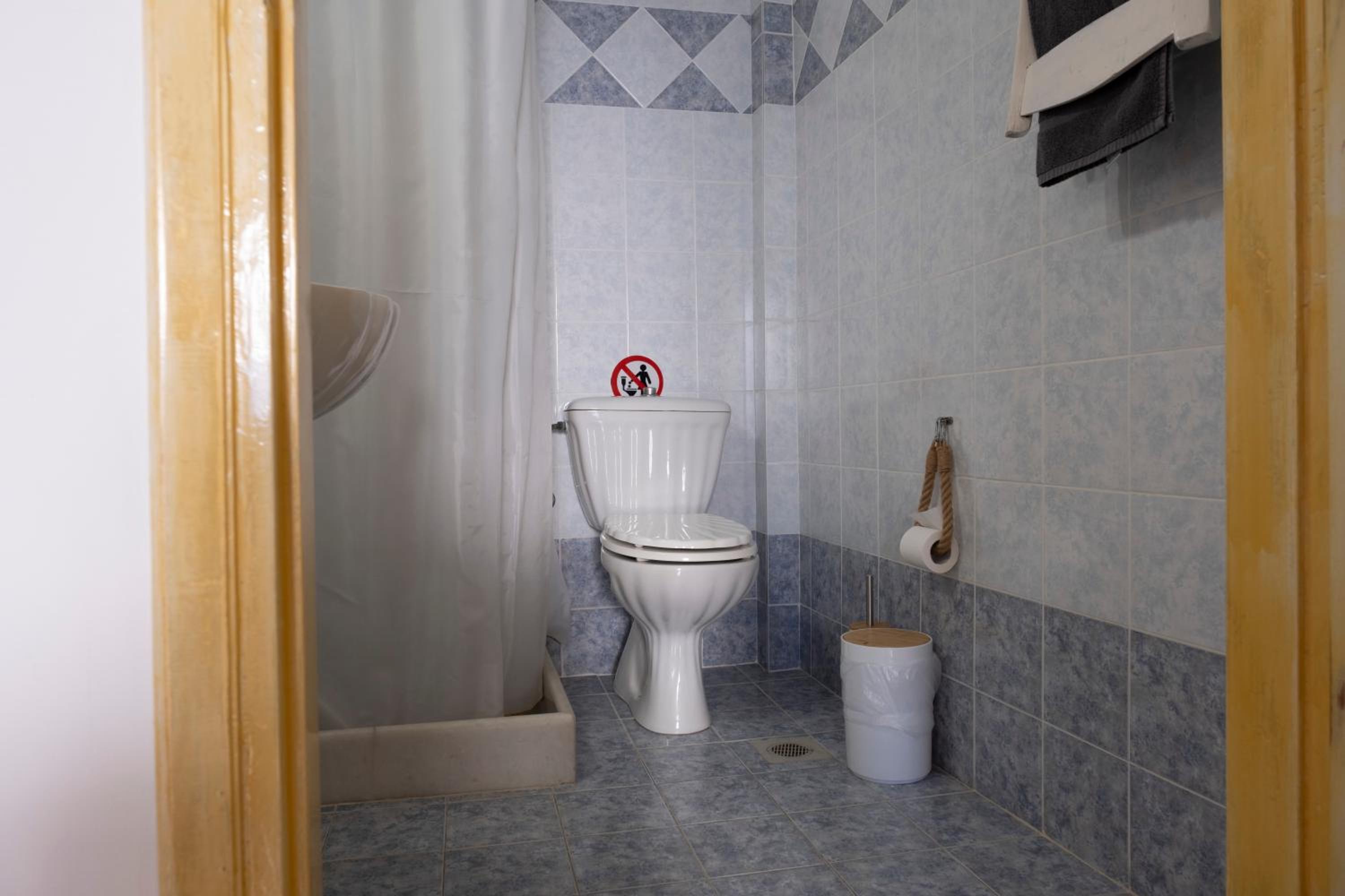 Deluxe King Studio - Photo 17