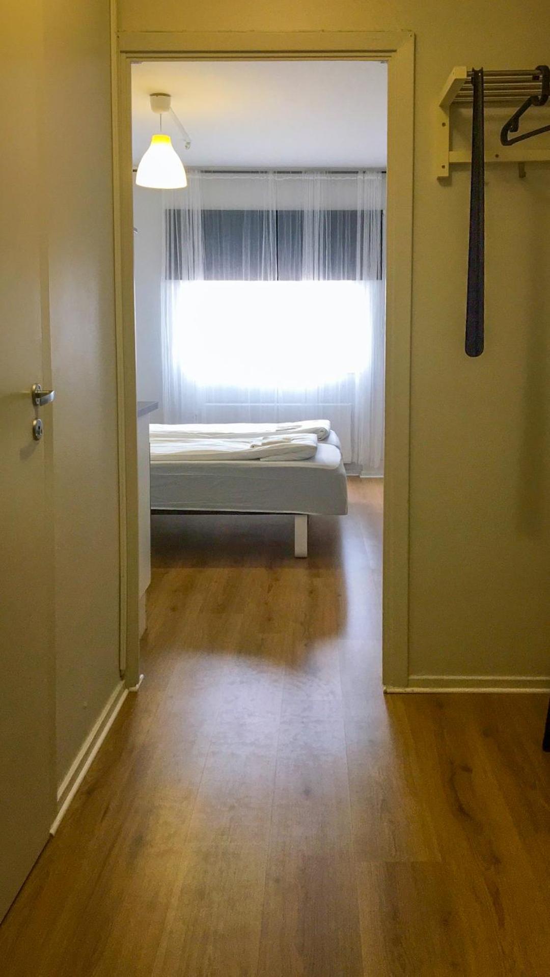 Apartment with Shower photo 3