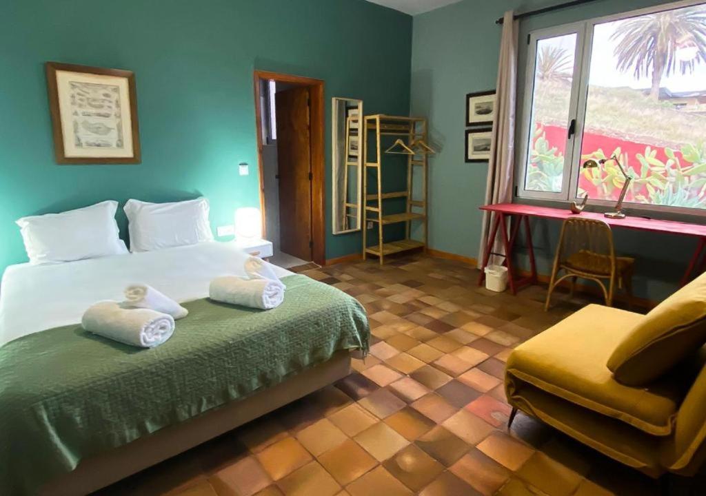 Double Room with Partial Sea View photo 2