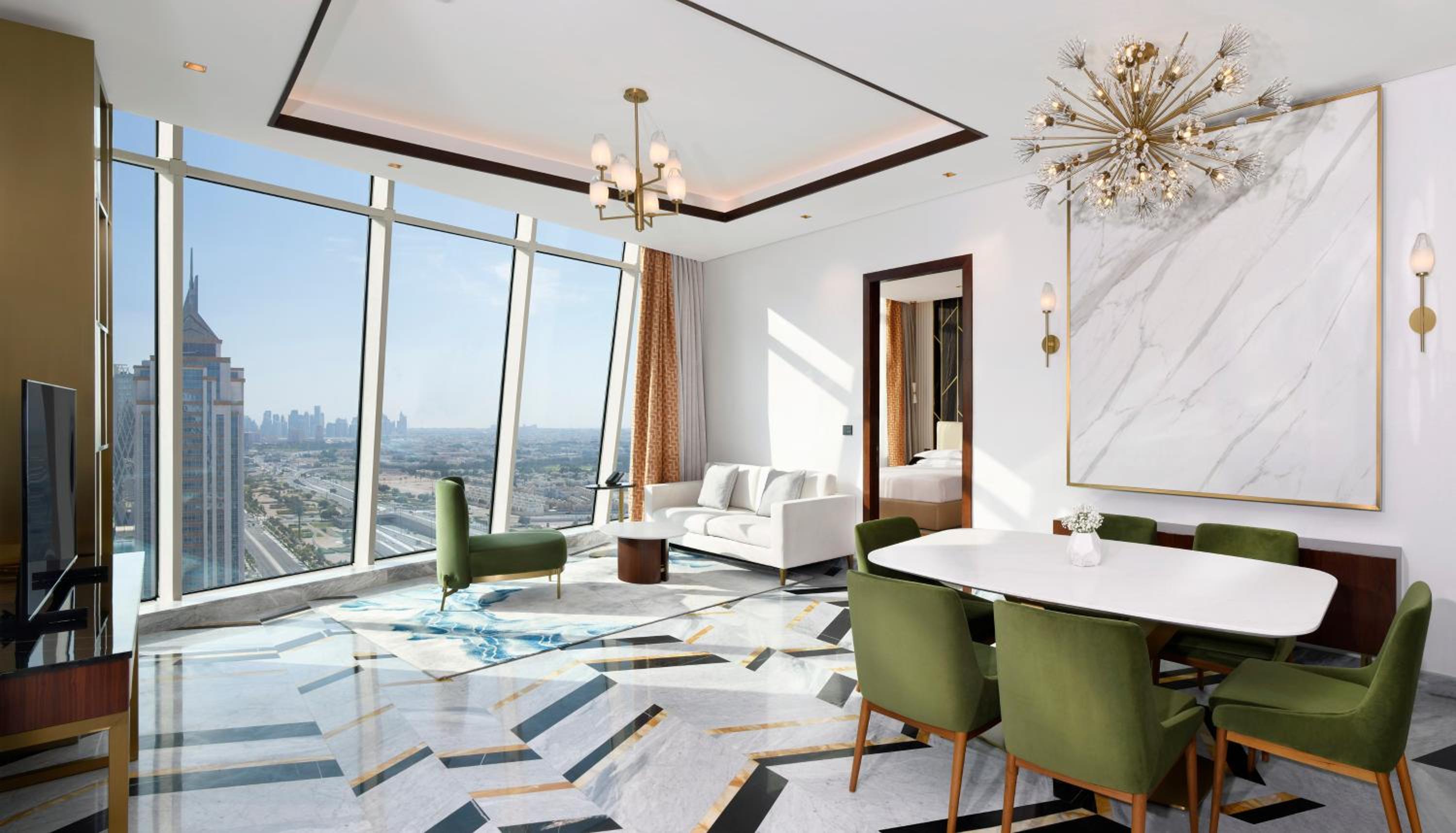 Ambassador Suite - Photo 1