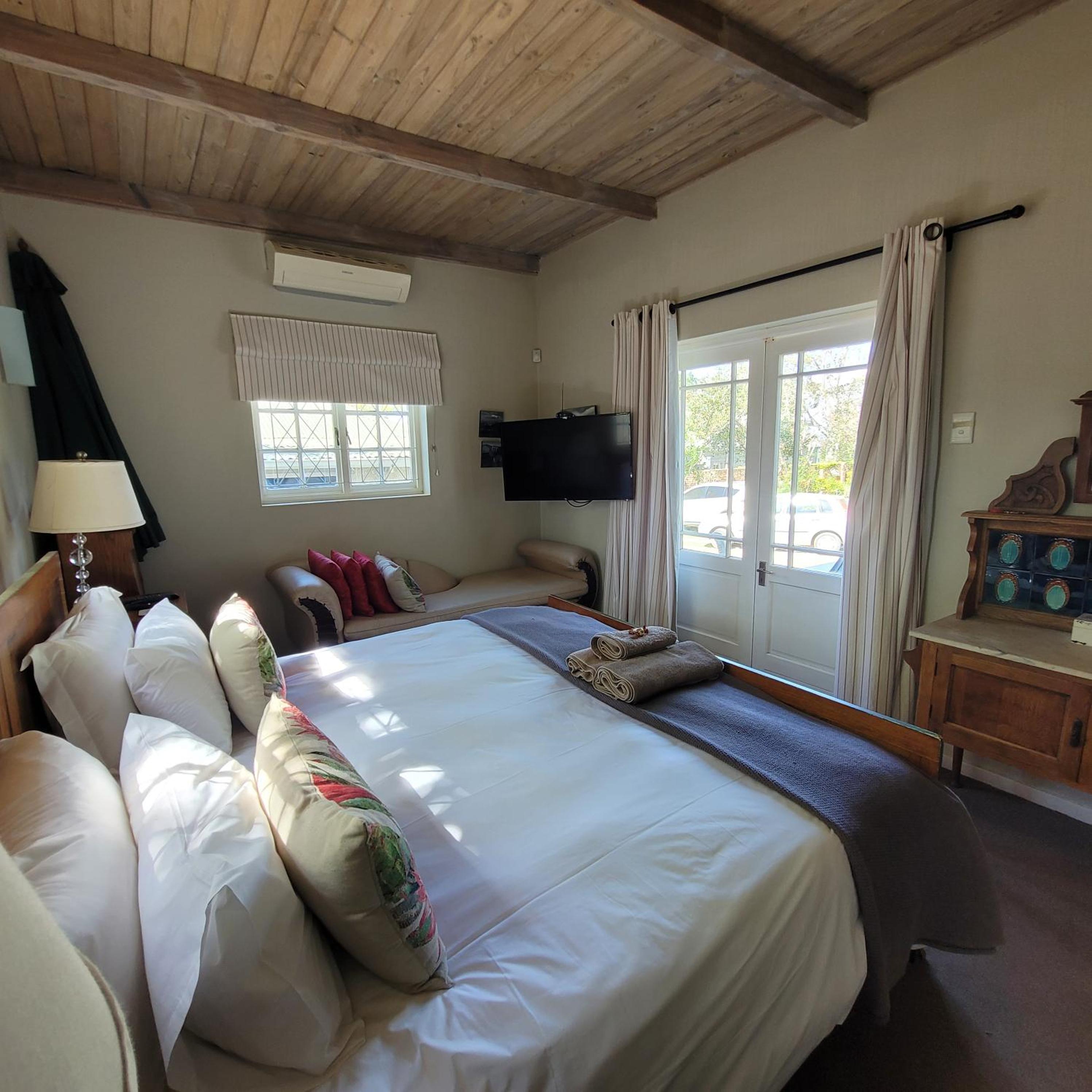 Luxury Cottage 2