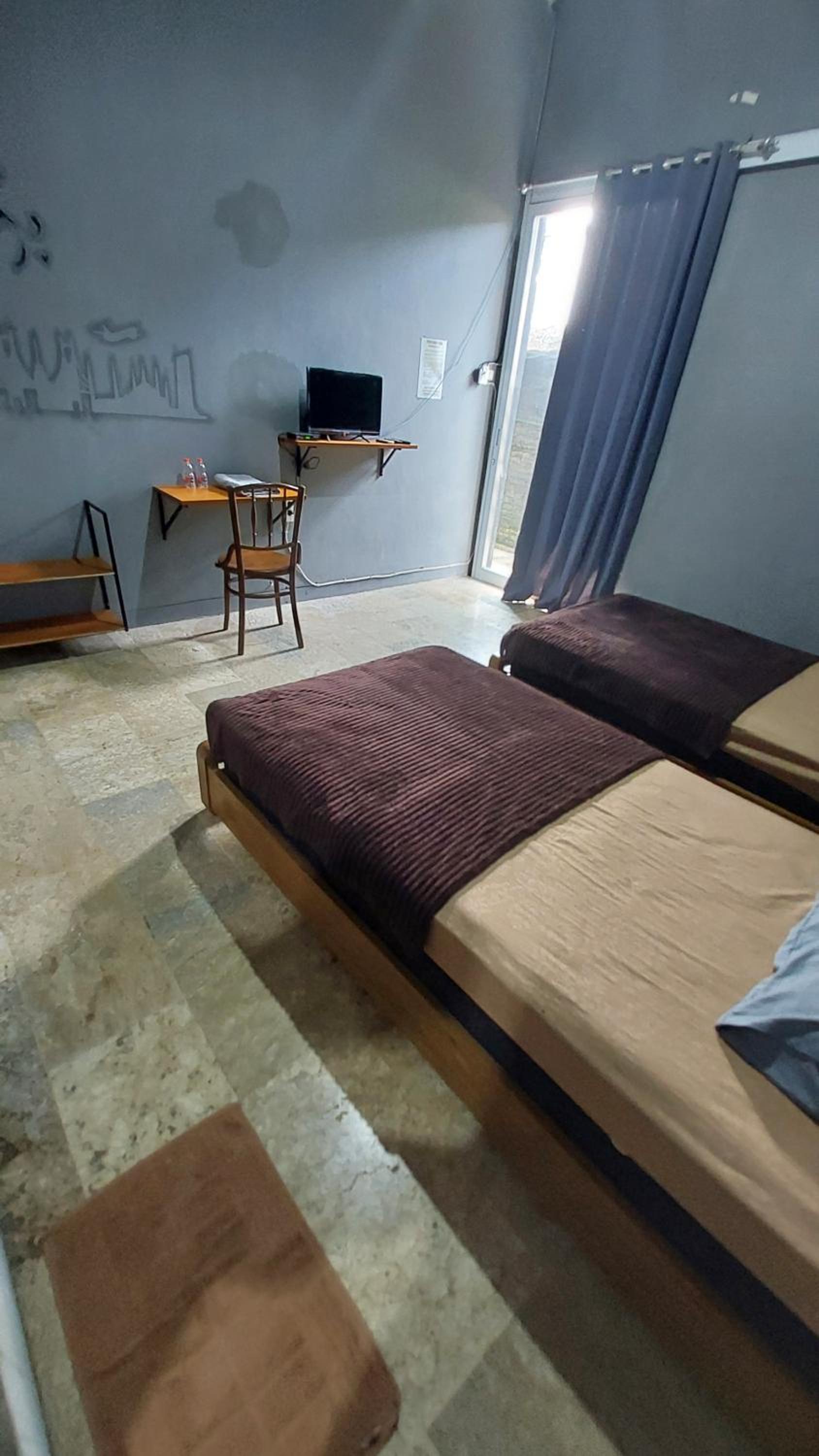Deluxe Twin Room - Photo 1