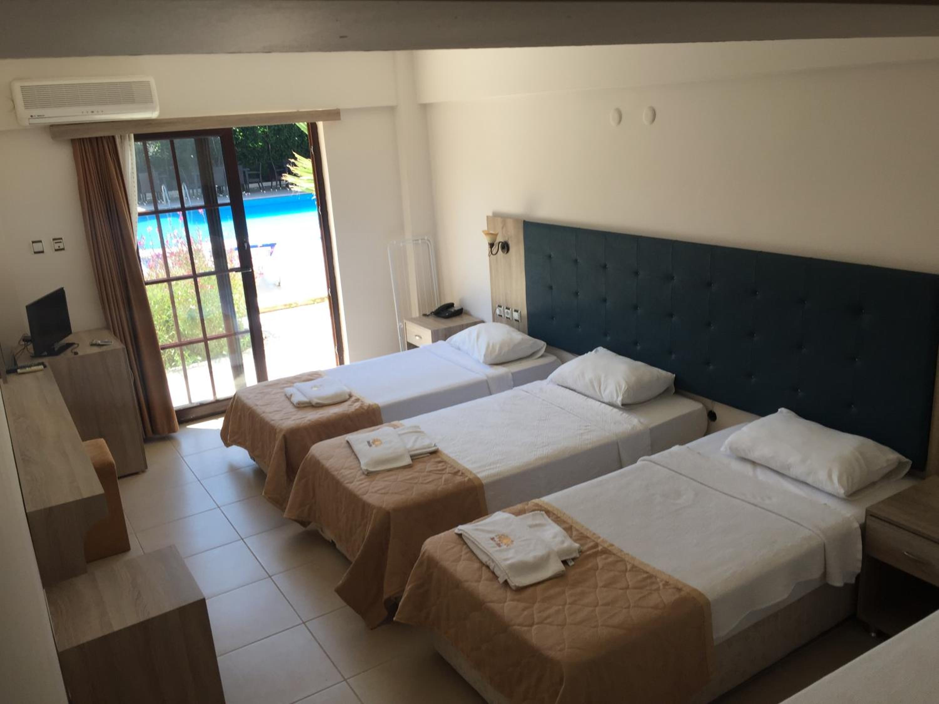 Quadruple Room photo 3