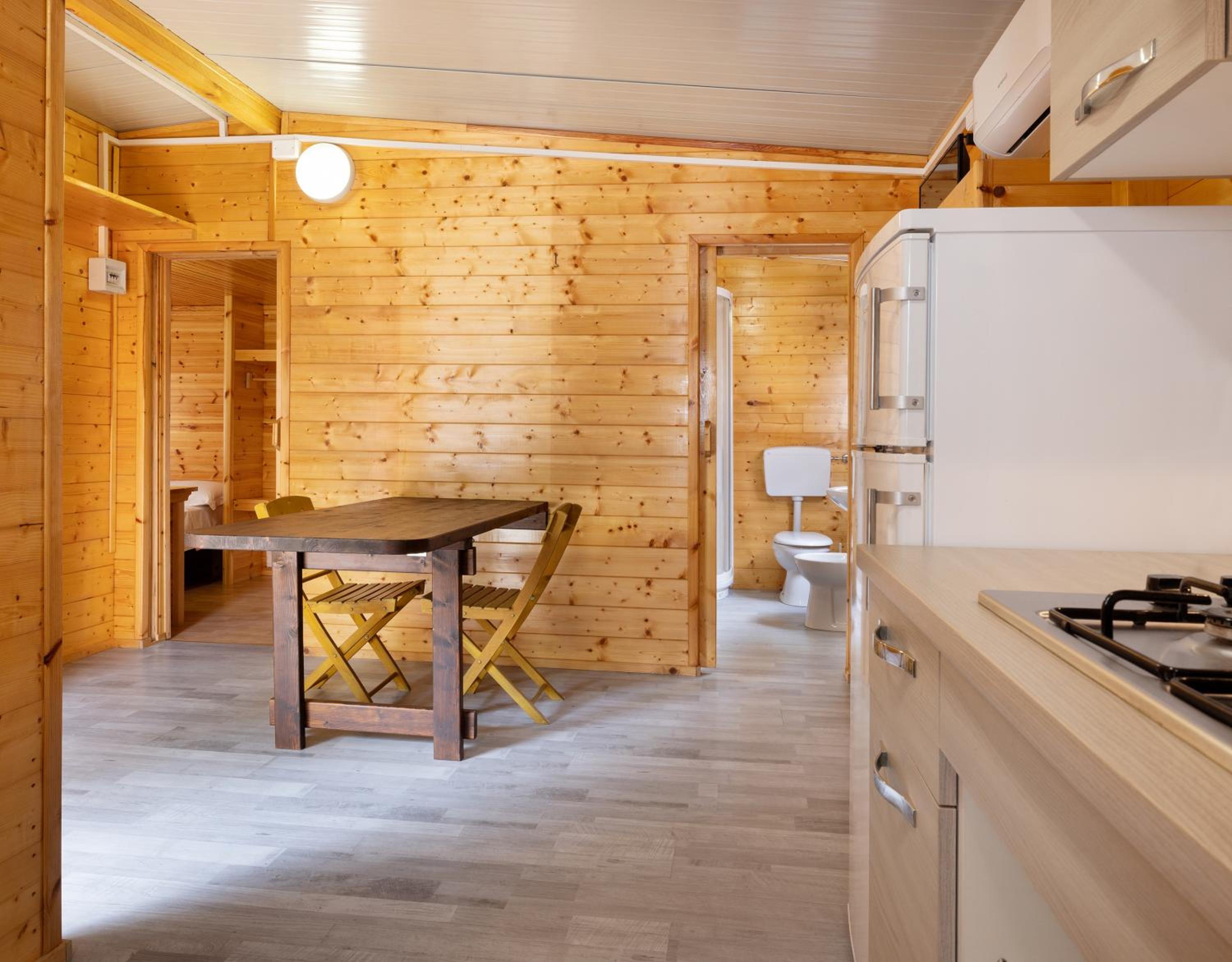 Chalet - A/C Extra Charge - Photo 9