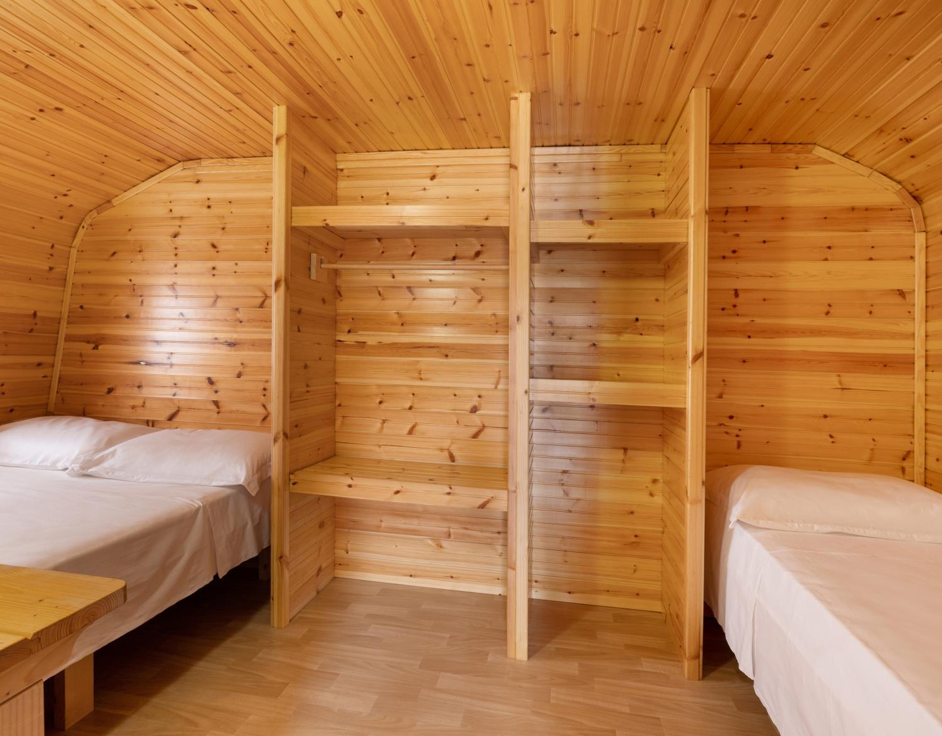 Chalet - A/C Extra Charge - Photo 3