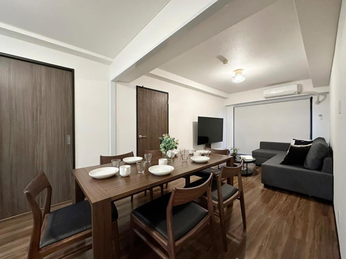 Apartment photo 2