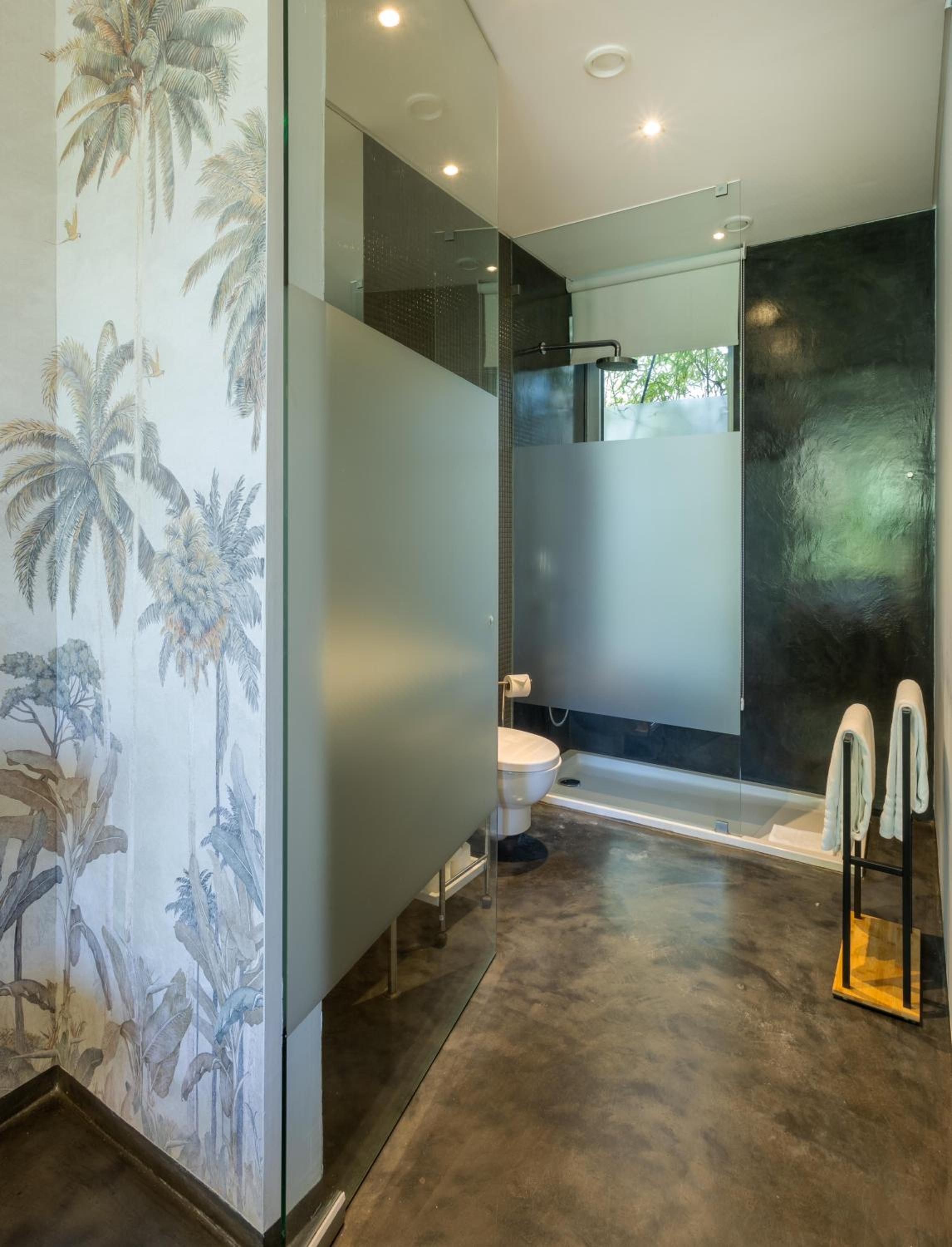 Superior Double Room with Balcony - Photo 2