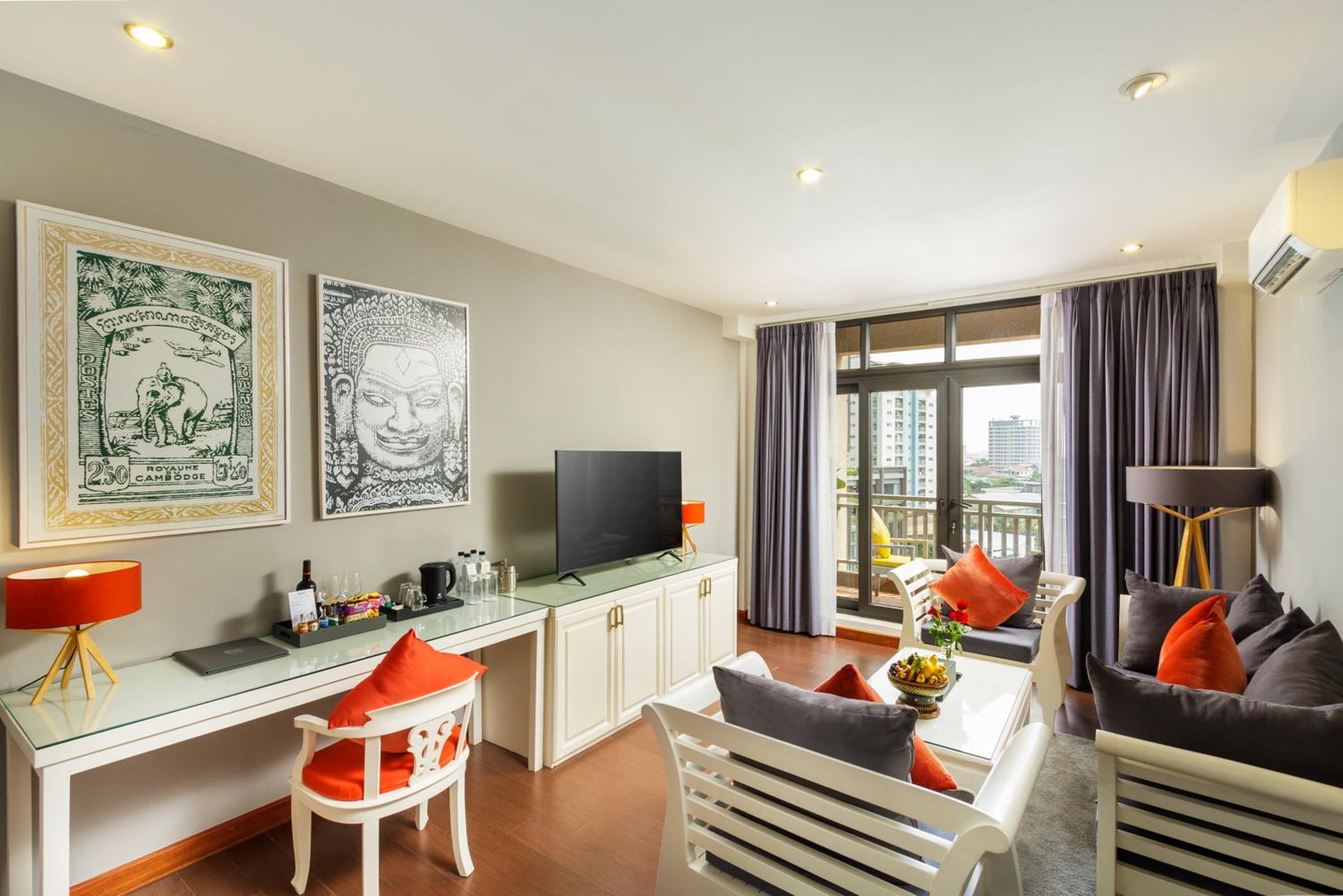 Queen Suite