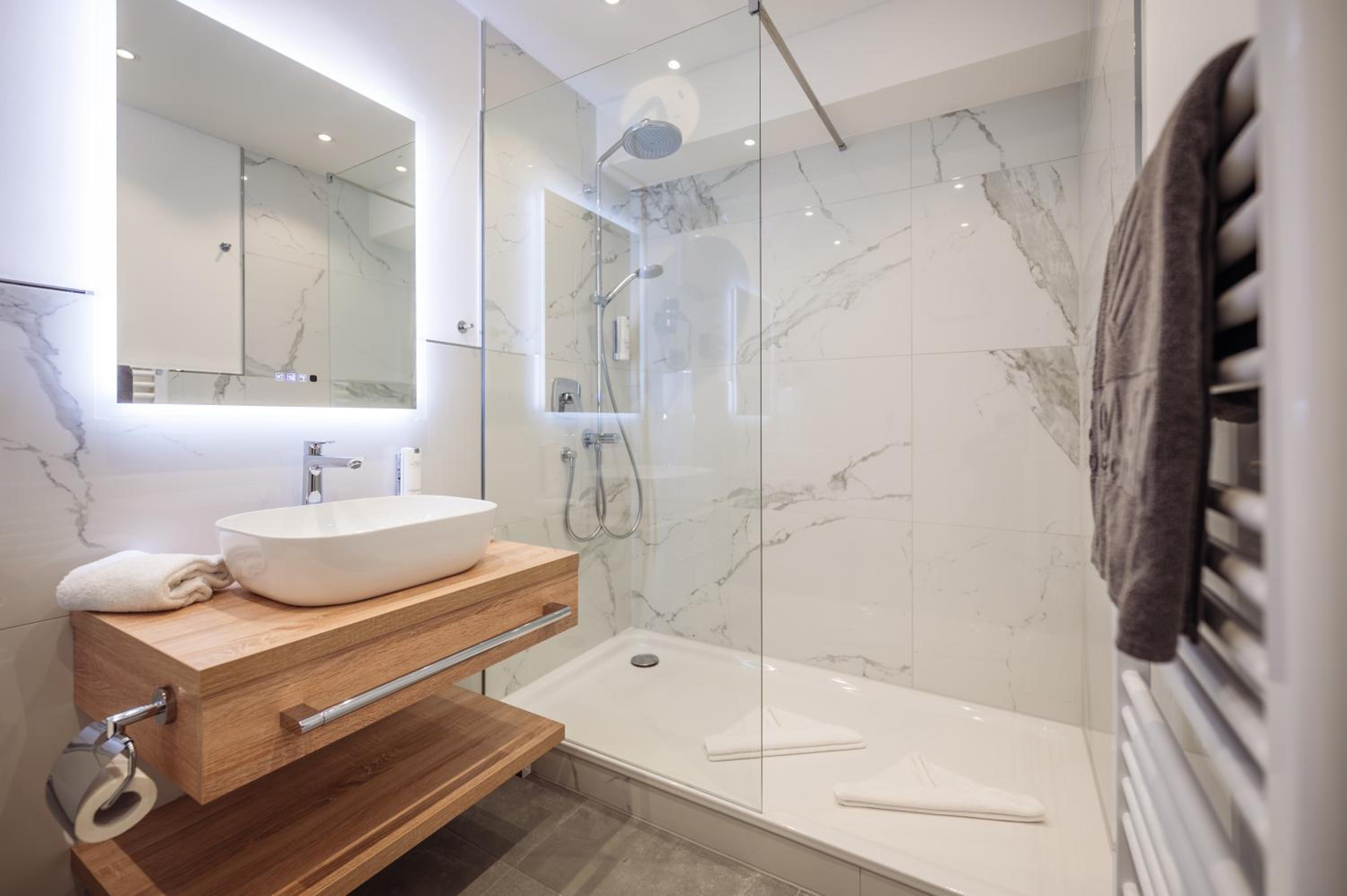 Standard Double Room - Photo 4