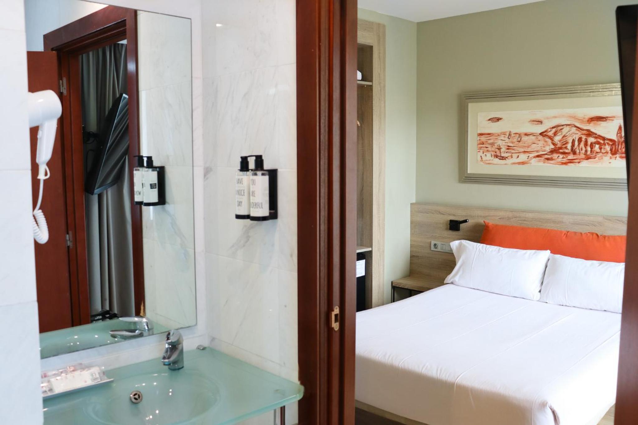 Double Room with Terrace photo 3