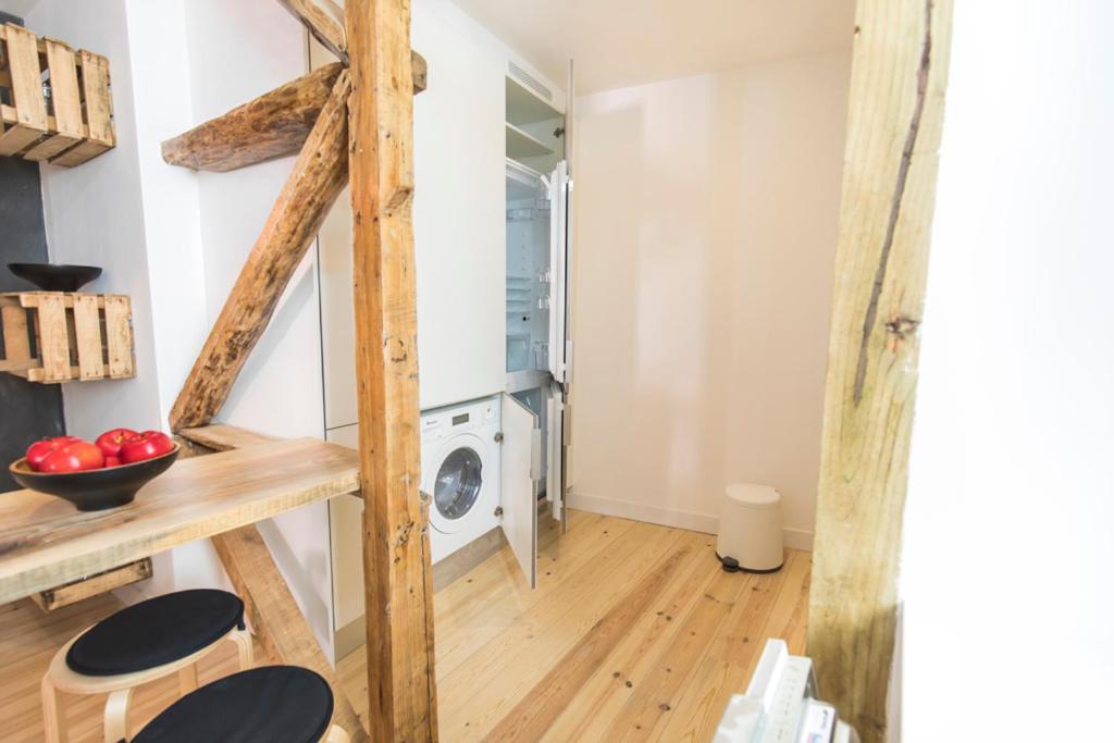 Two-Bedroom Apartment photo 2
