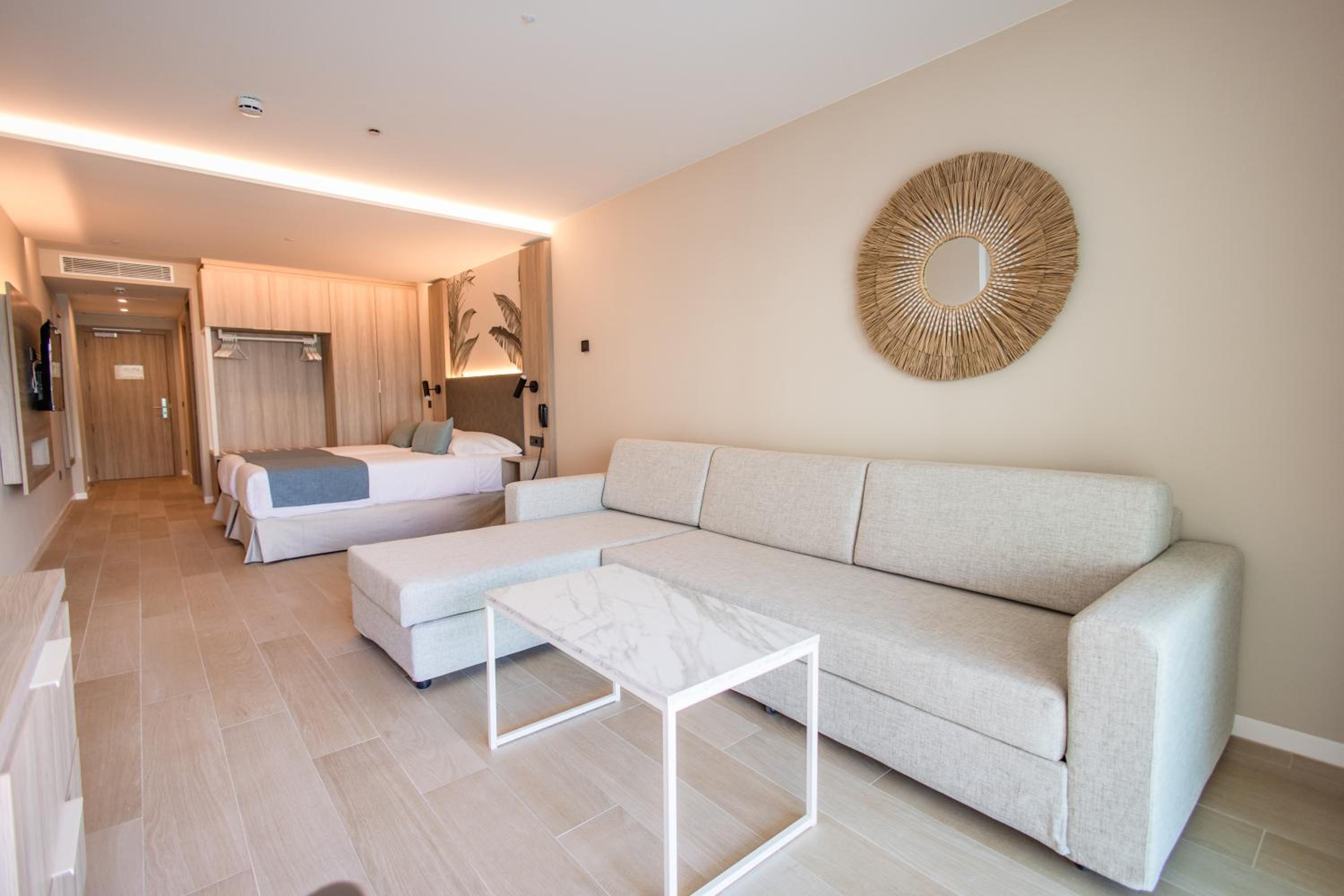 Big Superior Double Room (2 Adults)
