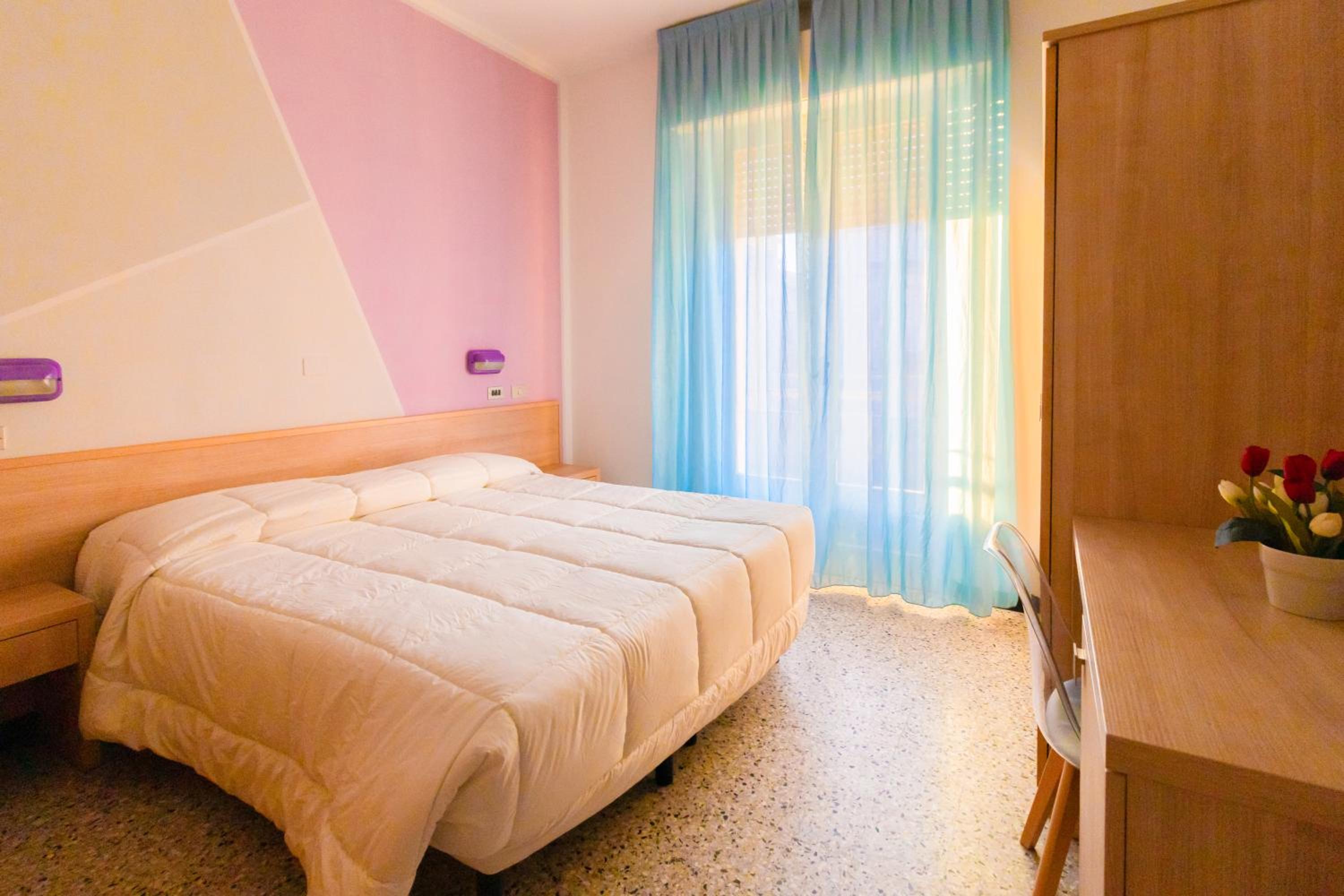 Double or Twin Room - Photo 1