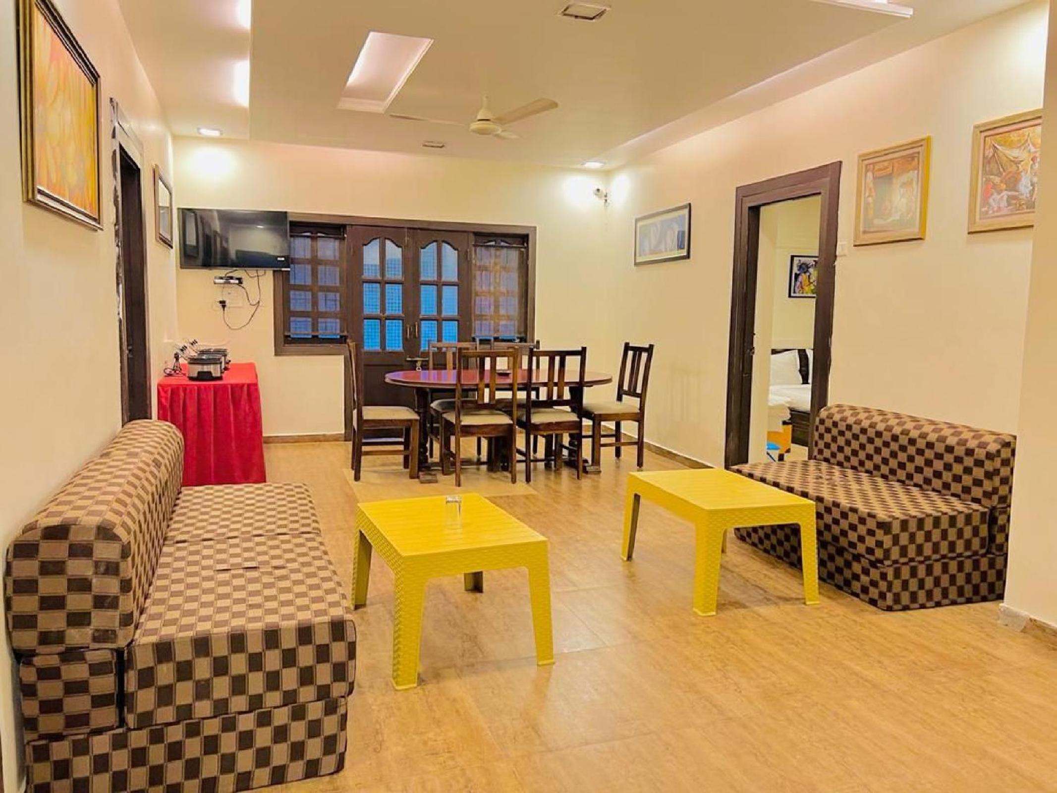 Villa photo 1