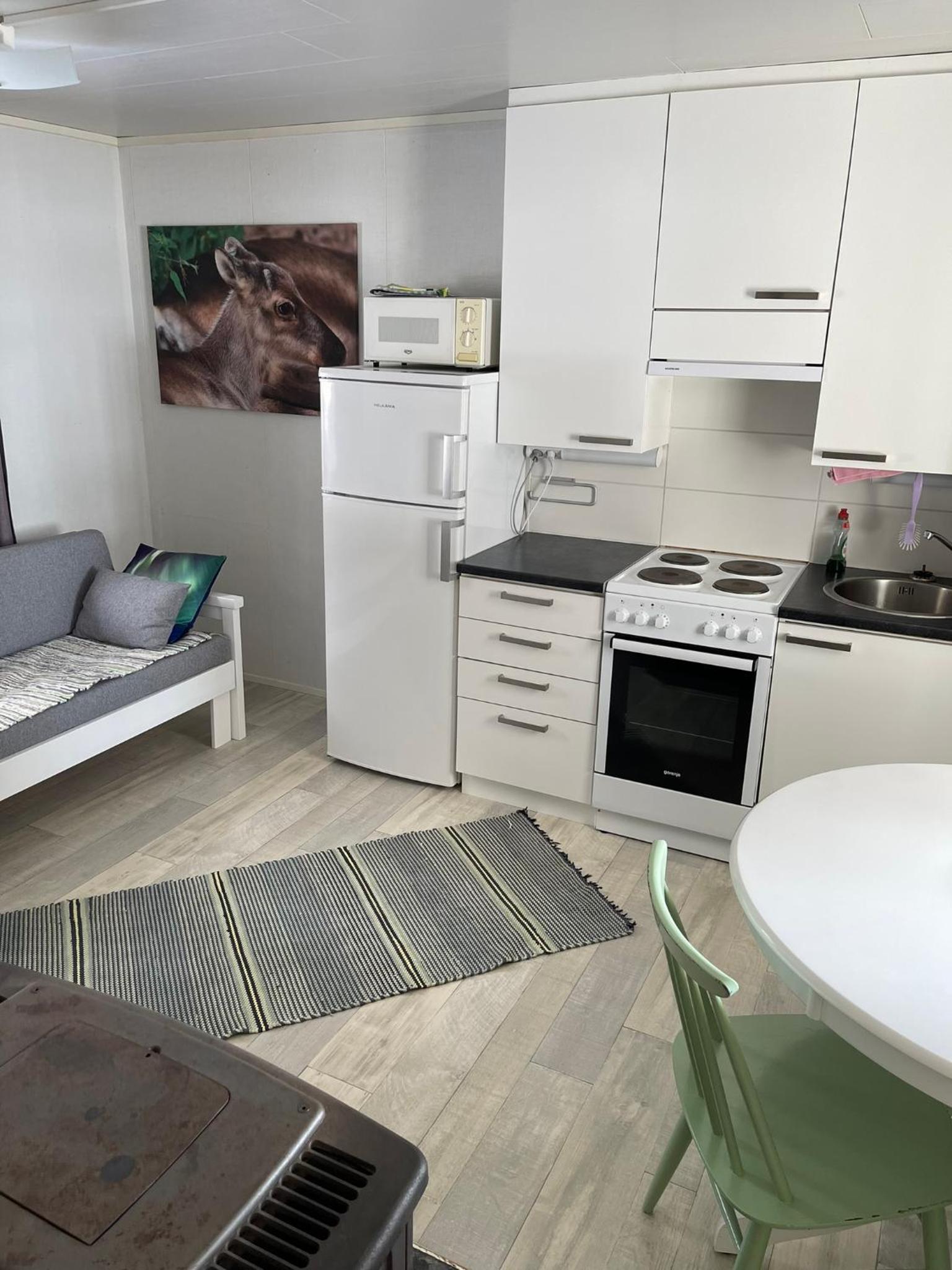 One-Bedroom Cottage - Photo 10