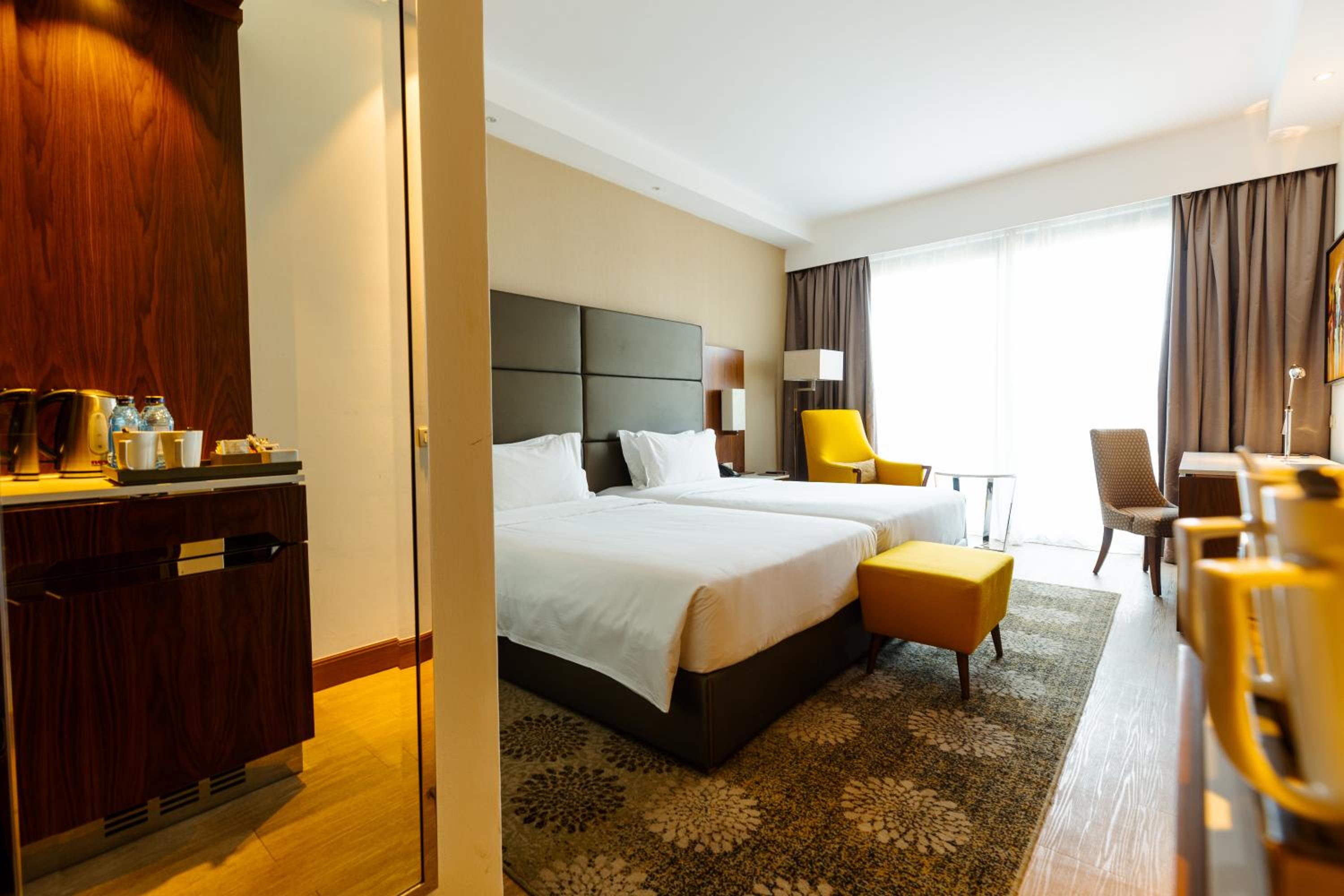 Standard Twin Room photo 3