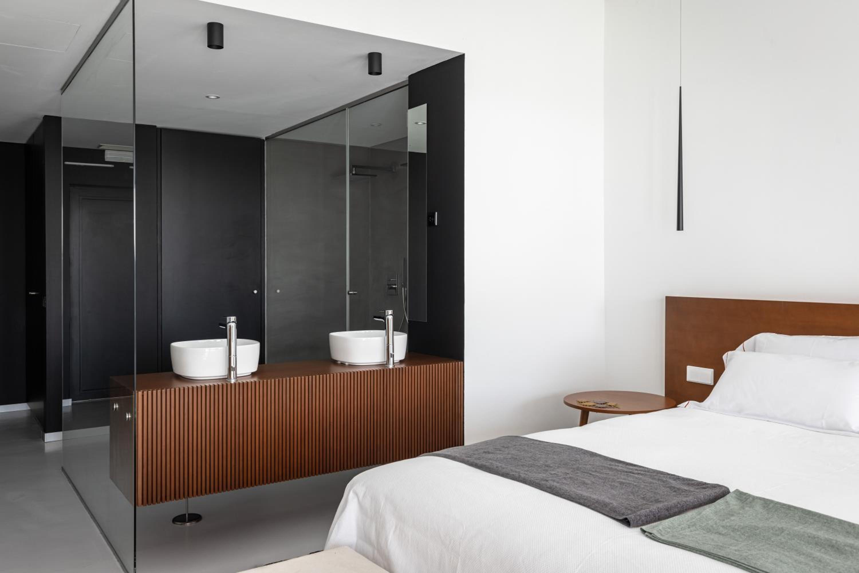 Available room