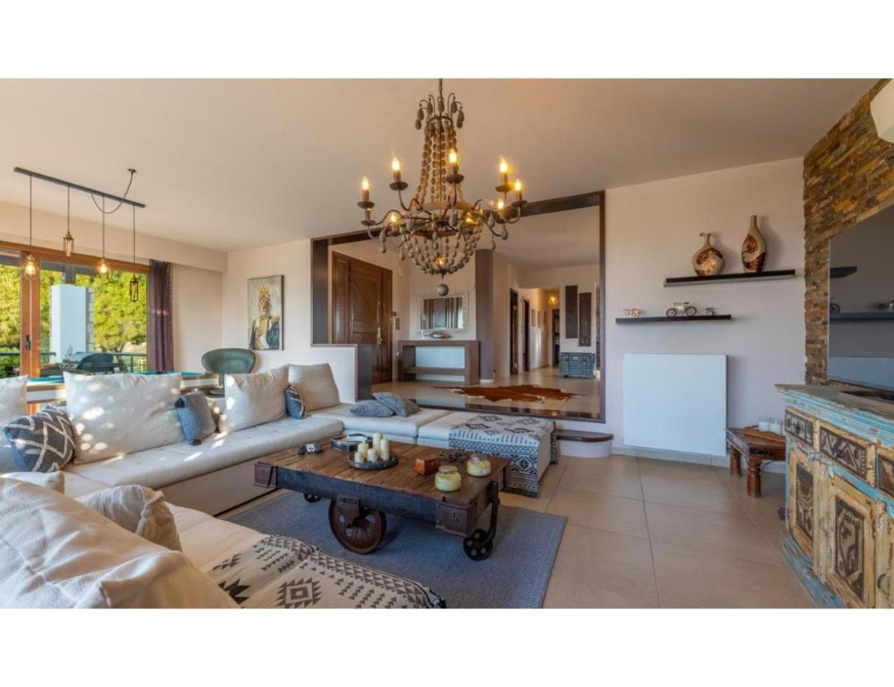 Villa with Sea View photo 1