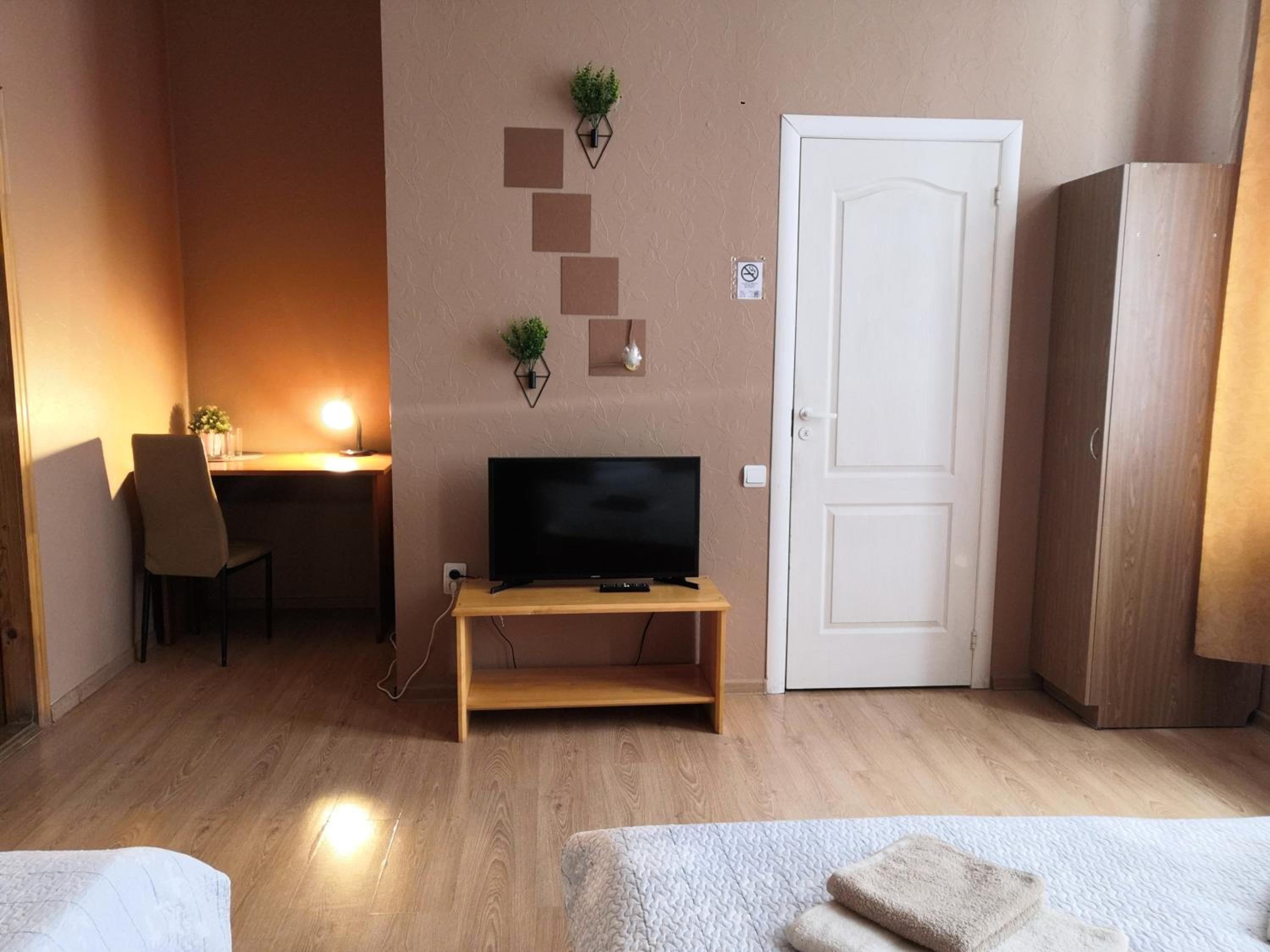 Family Room photo 1