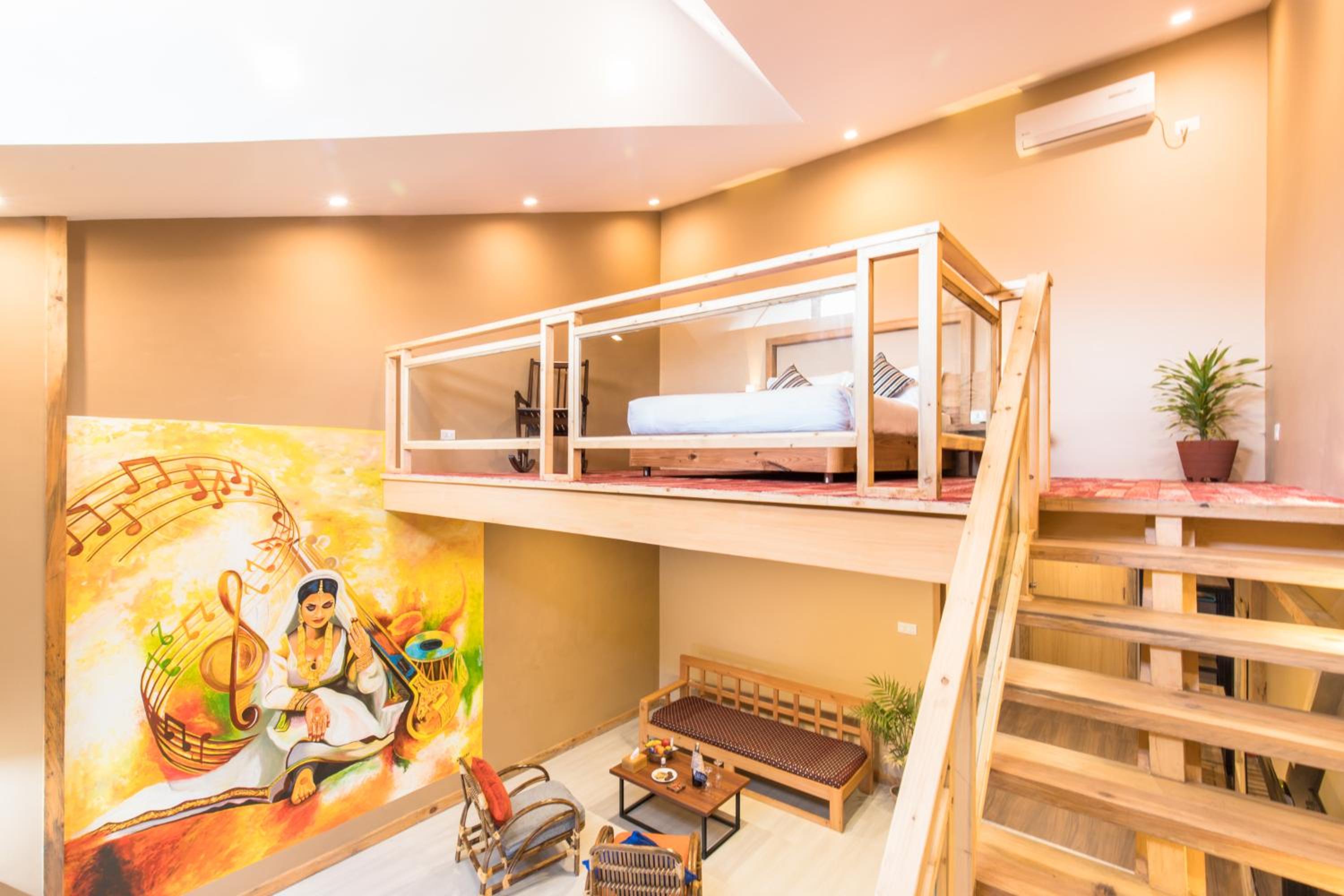 Queen Room with Balcony