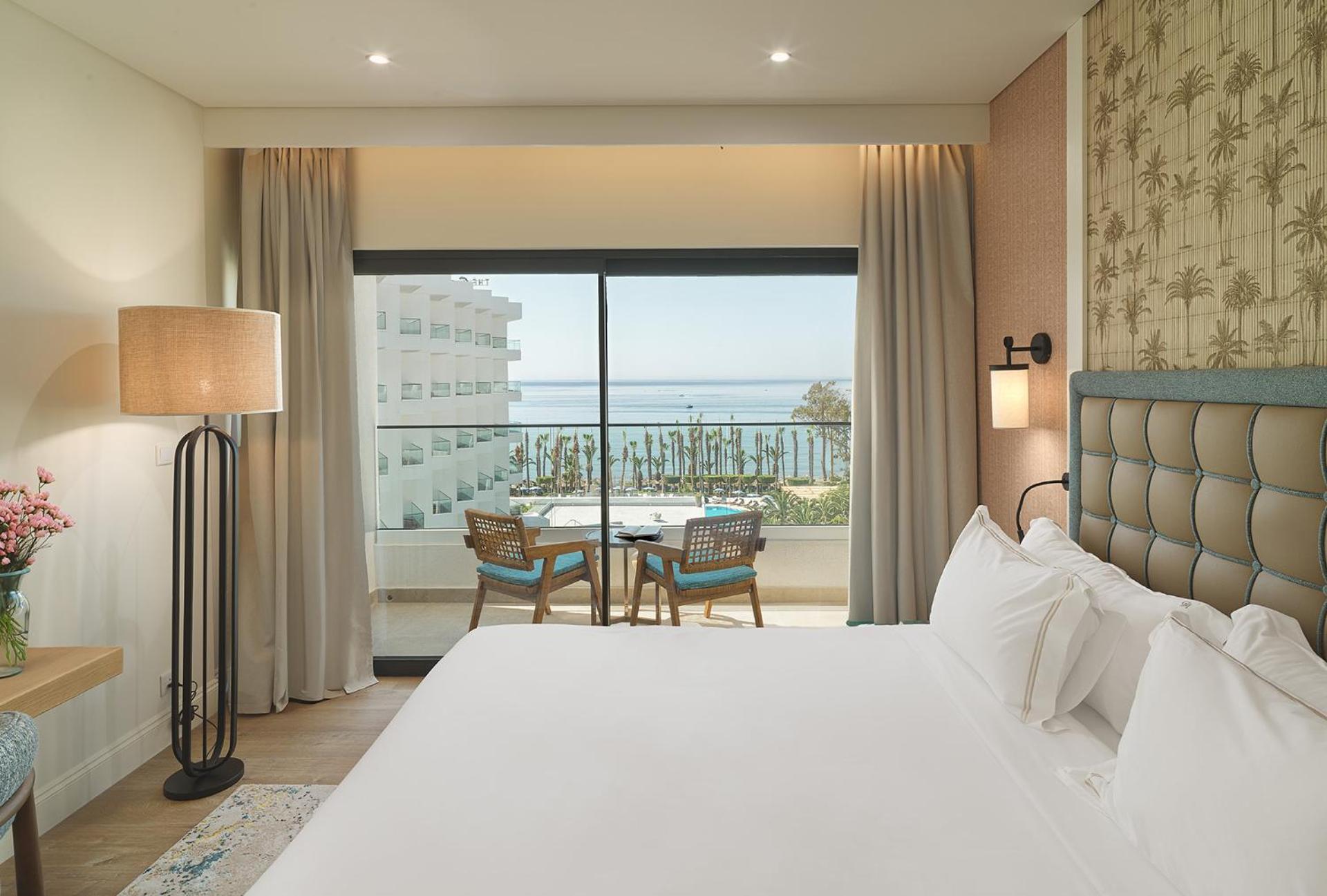 Deluxe Family Room with Sea View - Photo 2
