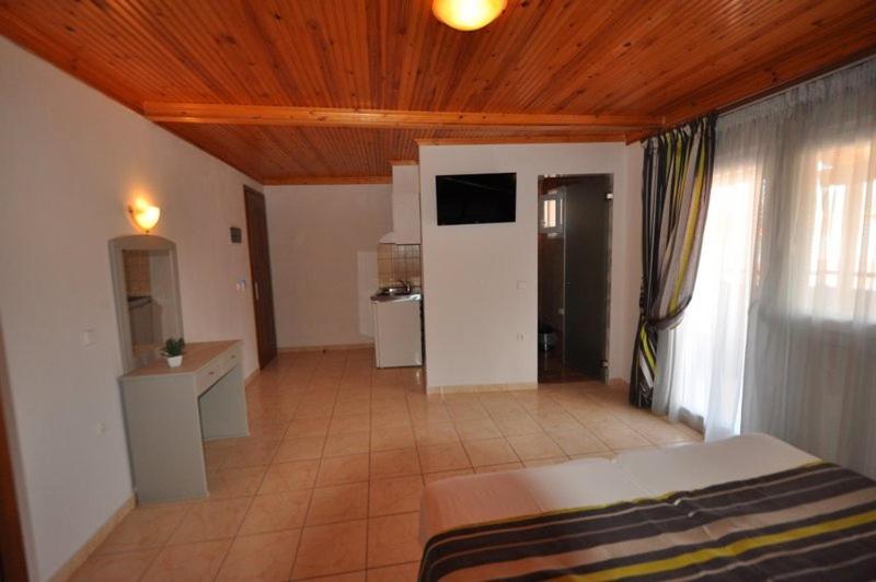Triple Room with Mountain View photo 3