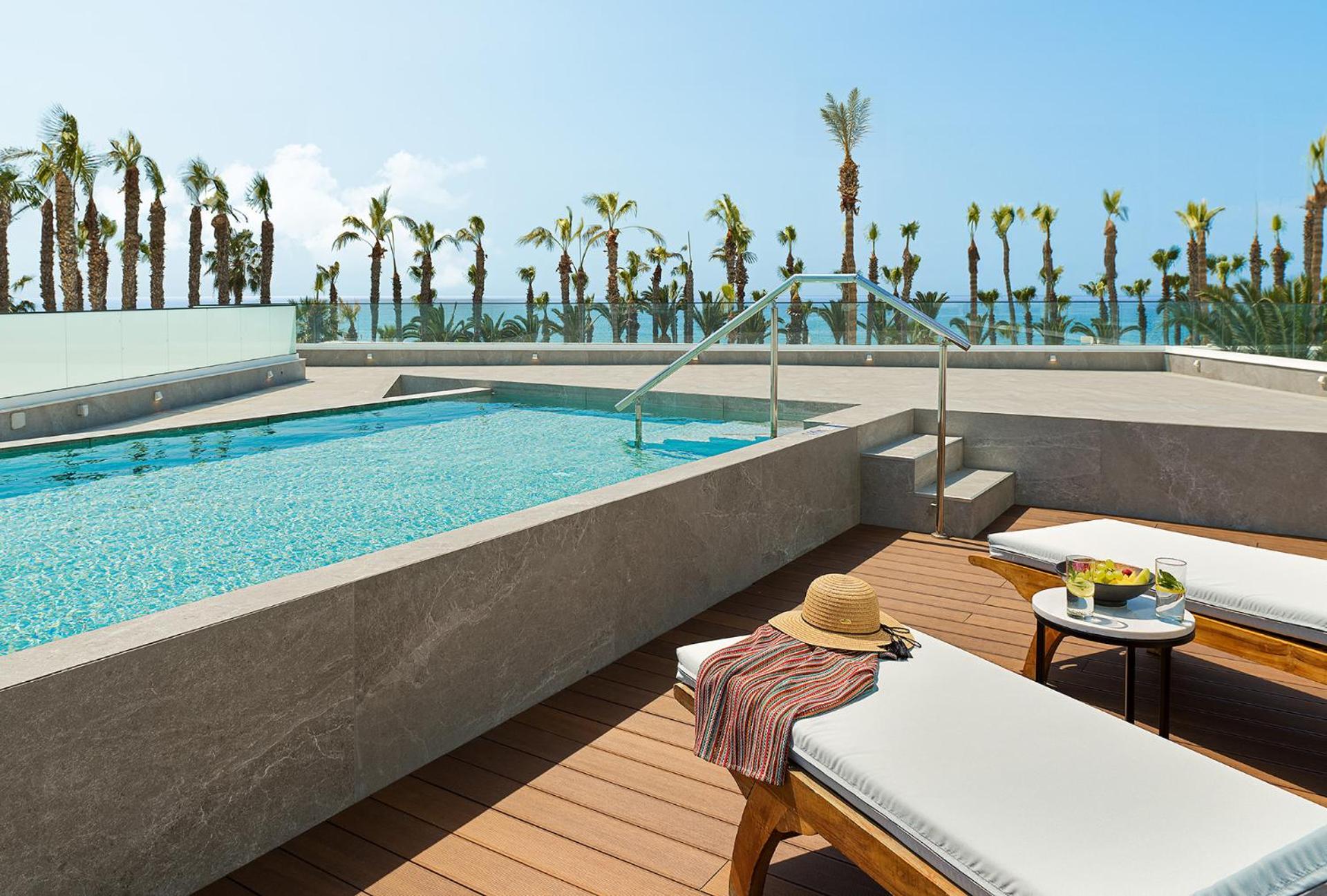 Swim Up Junior Suite Sea View - Photo 16