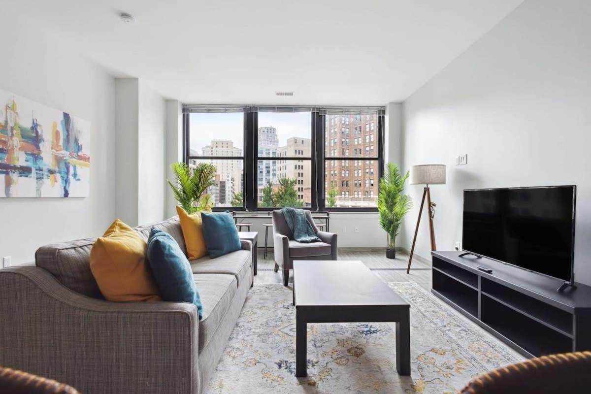 Apartment photo 1