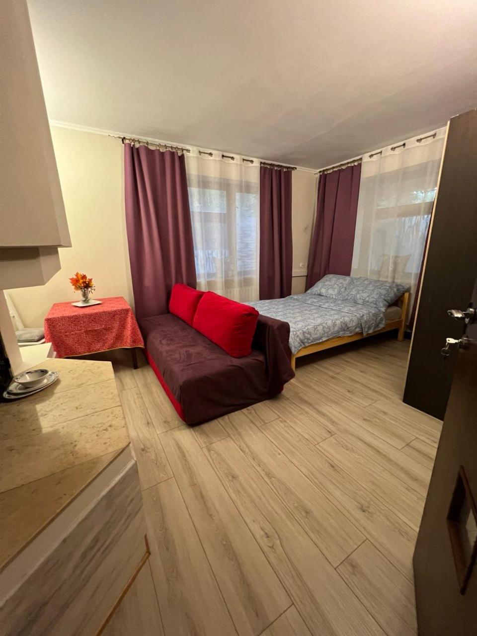 Deluxe Double Room - Photo 1
