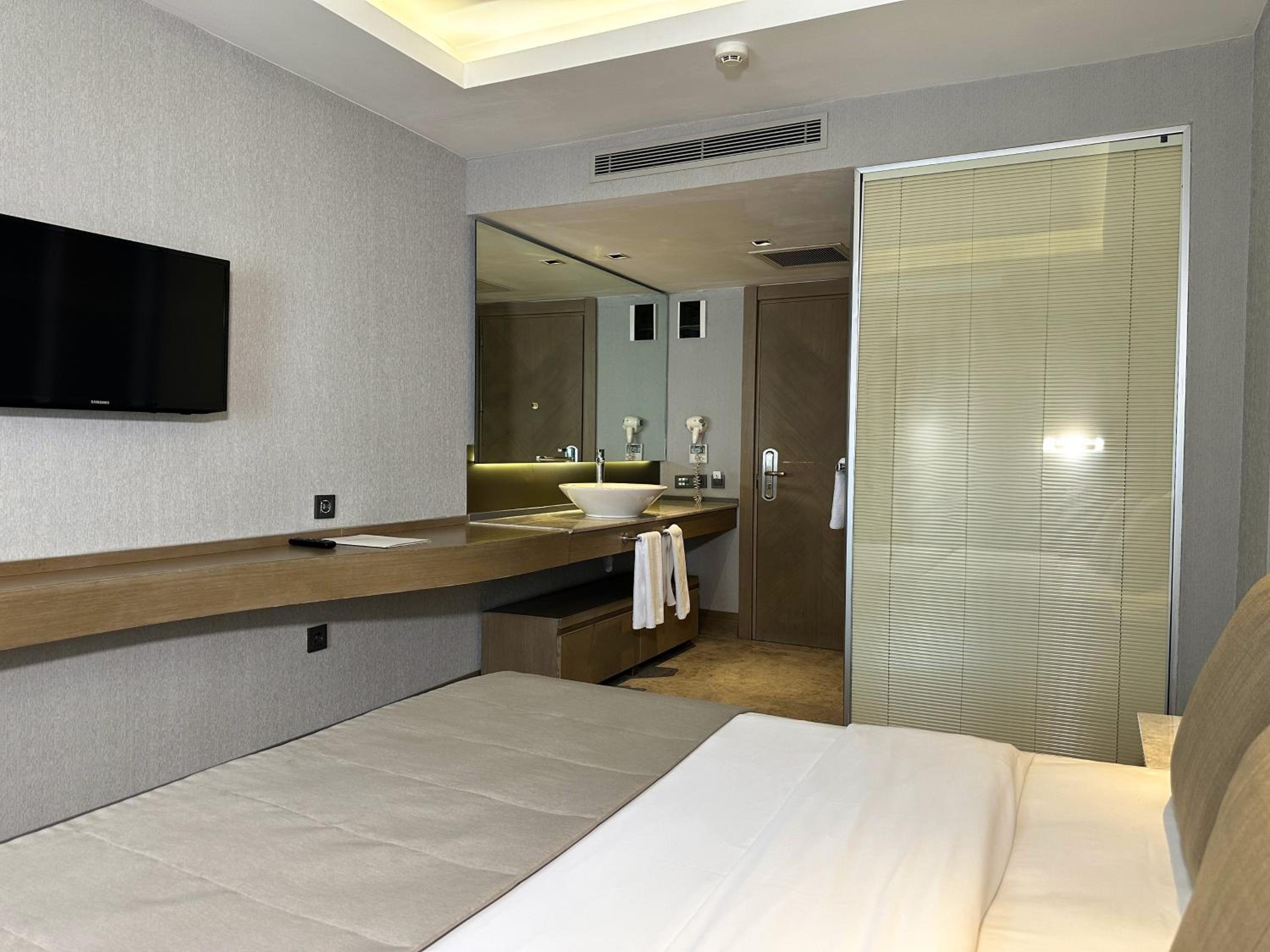 Standard Single Room photo 2