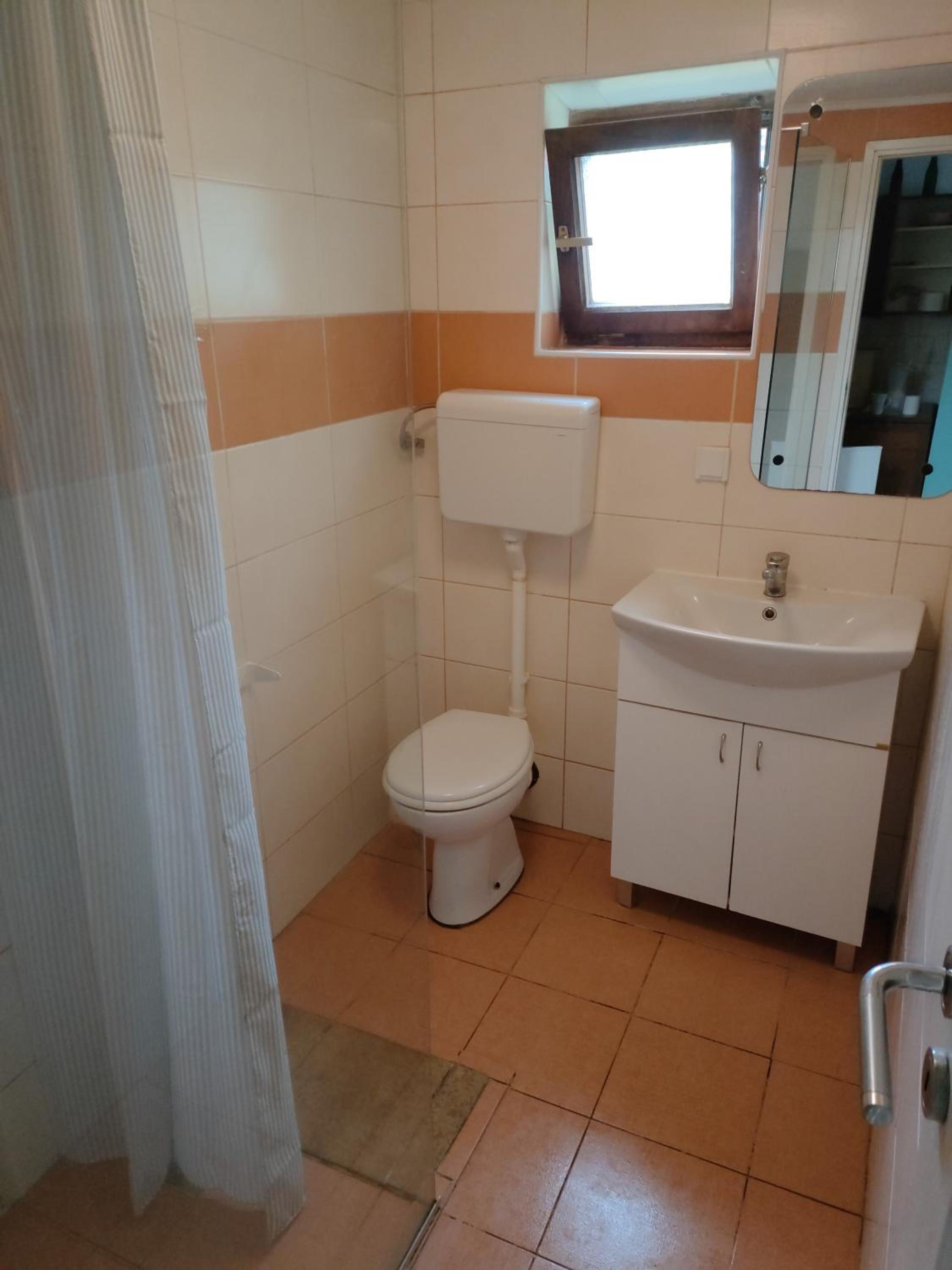 Single Room with Bath