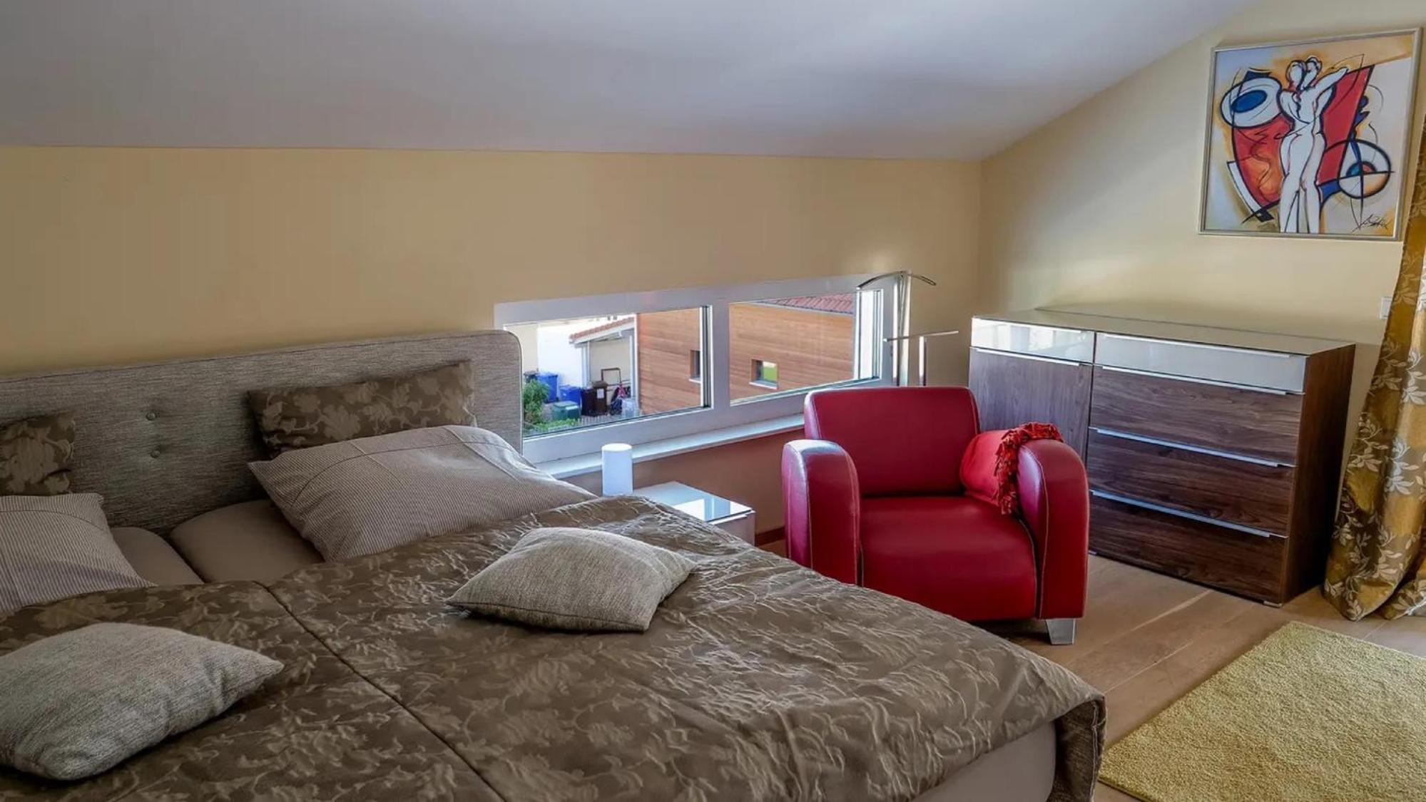 Superior One-Bedroom Apartment With Balcony