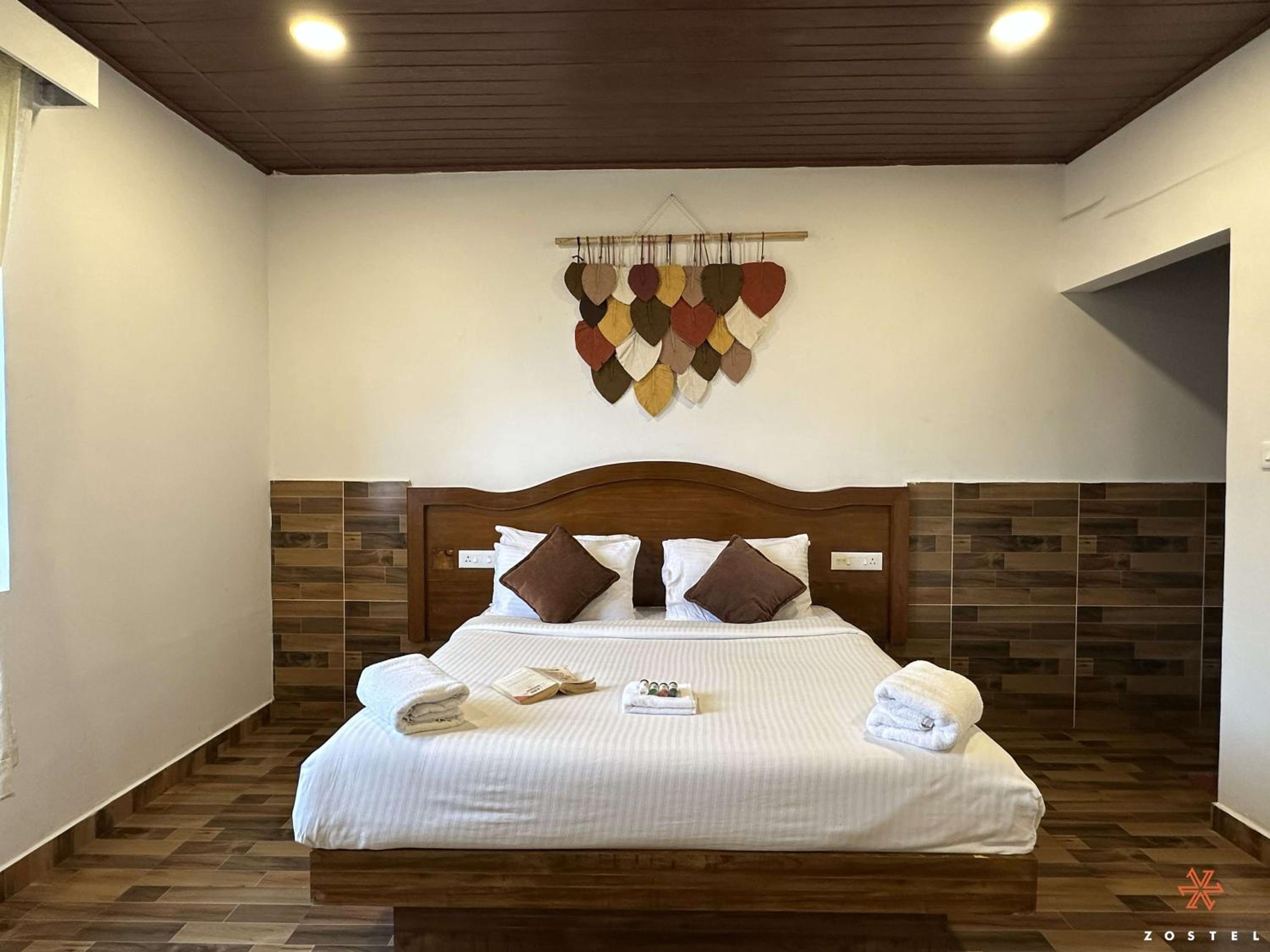 Semi Deluxe Room photo 1