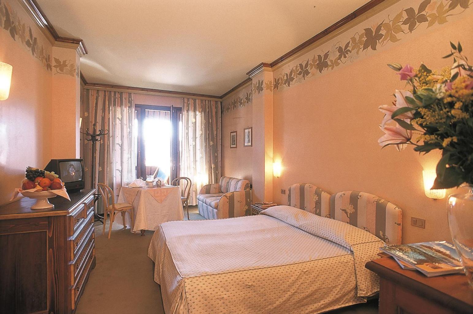 Deluxe Double or Twin Room with Balcony