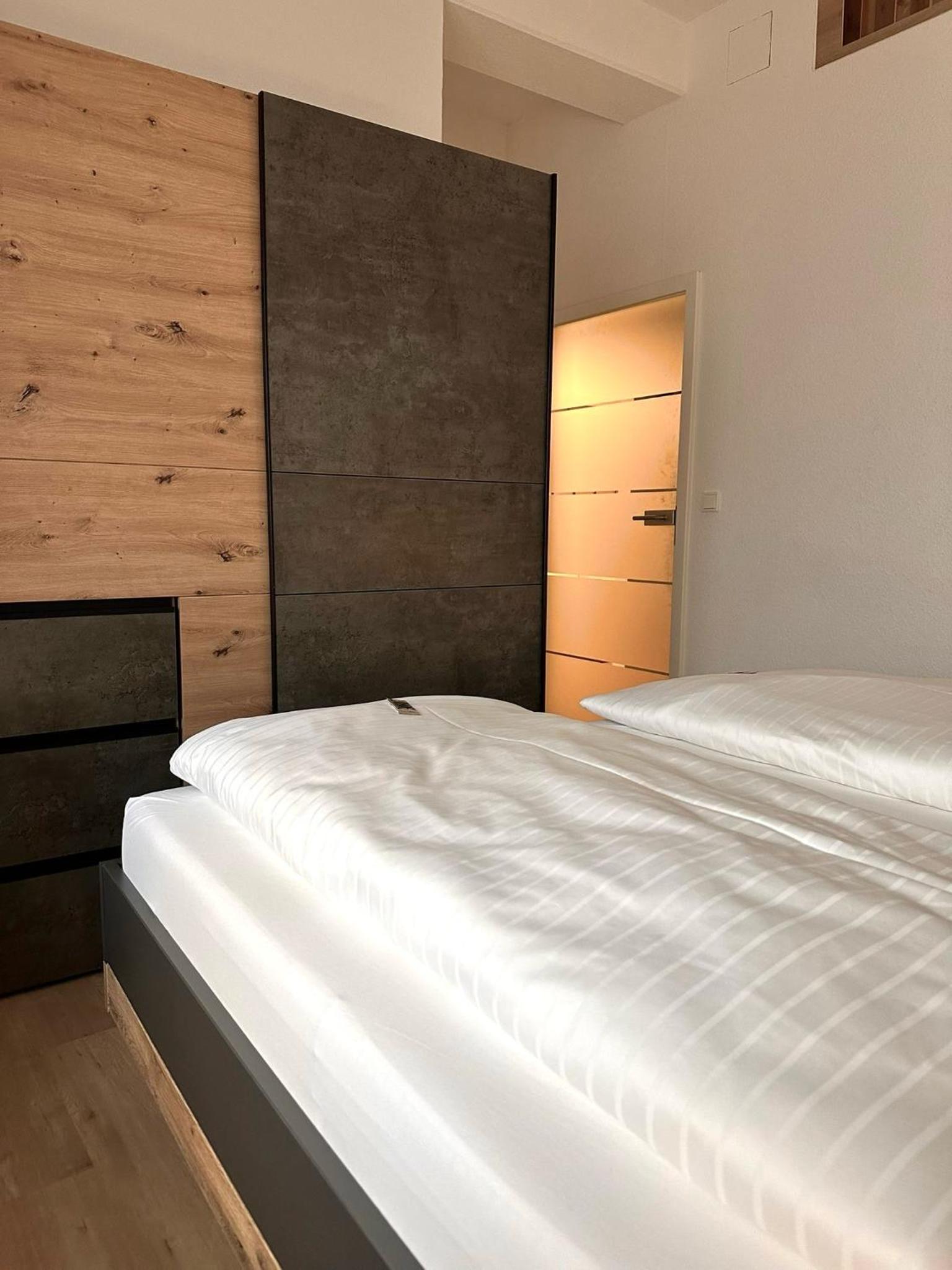 Studio Apartment photo 2