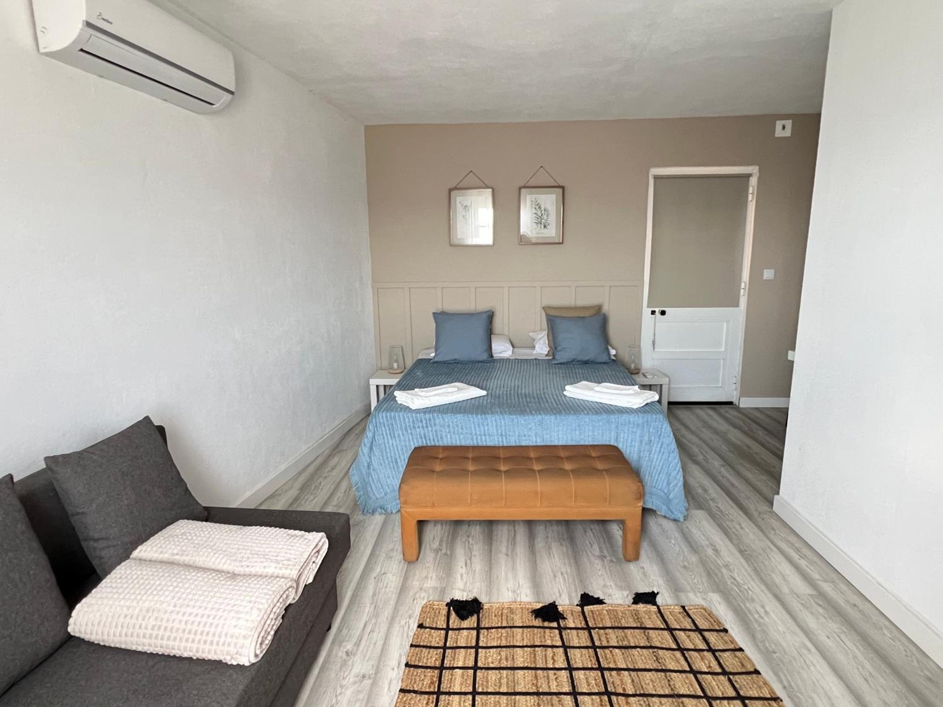 Four-Bedroom House photo 1
