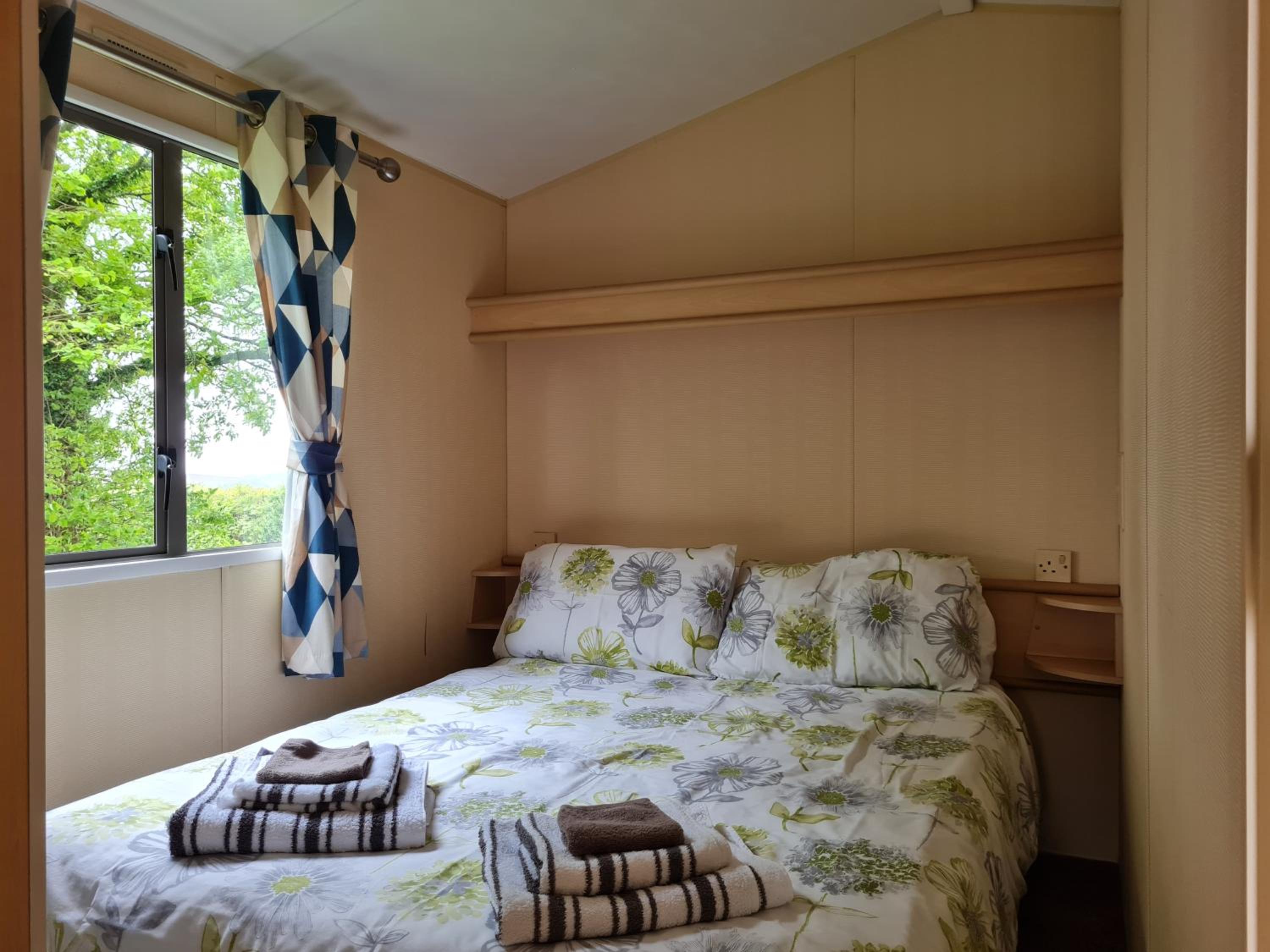 Mobile Home - Dog Friendly photo 1