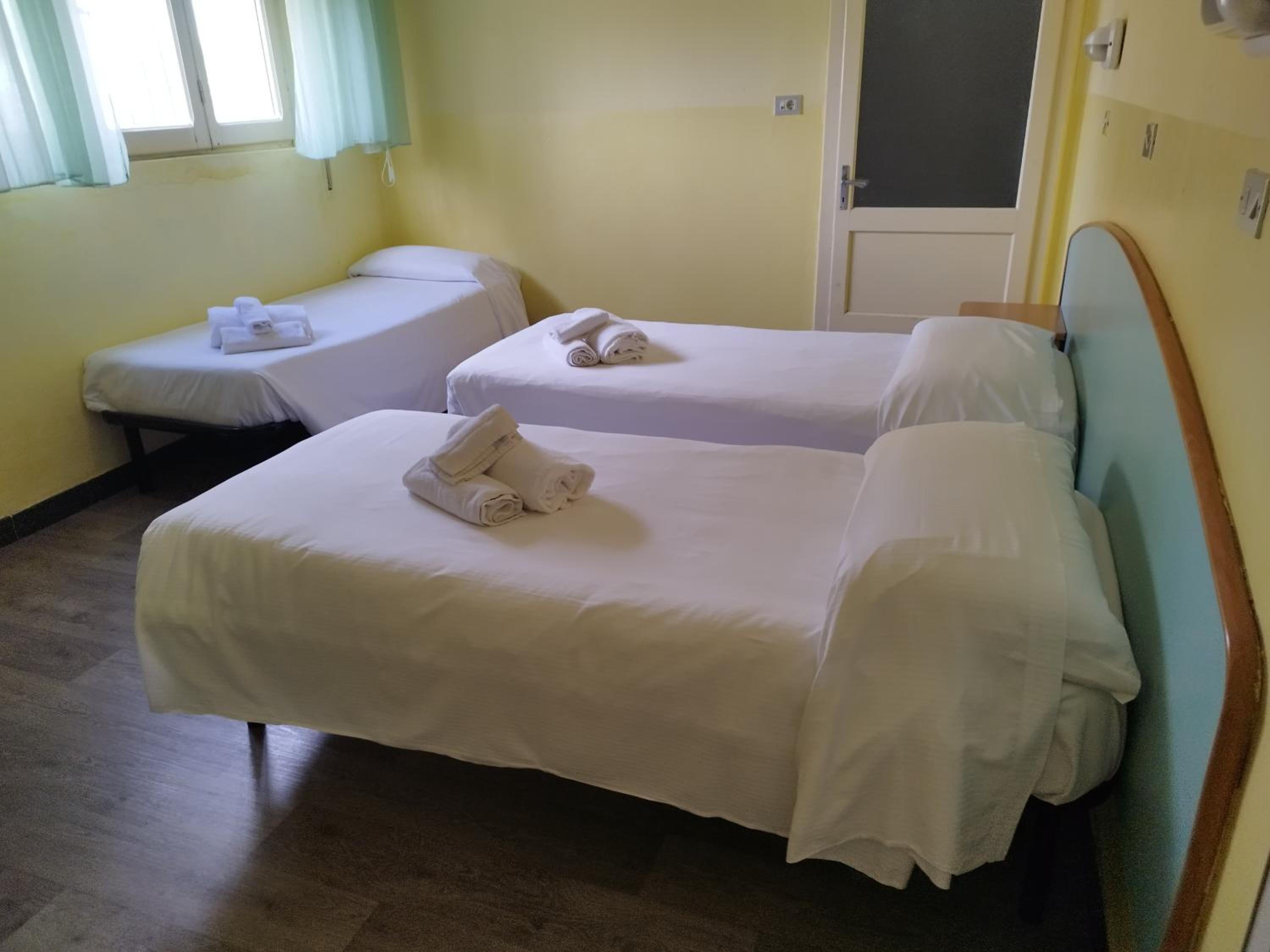Economy Triple Room - Depandance photo 1