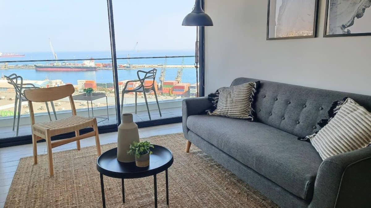 Apartment photo 2