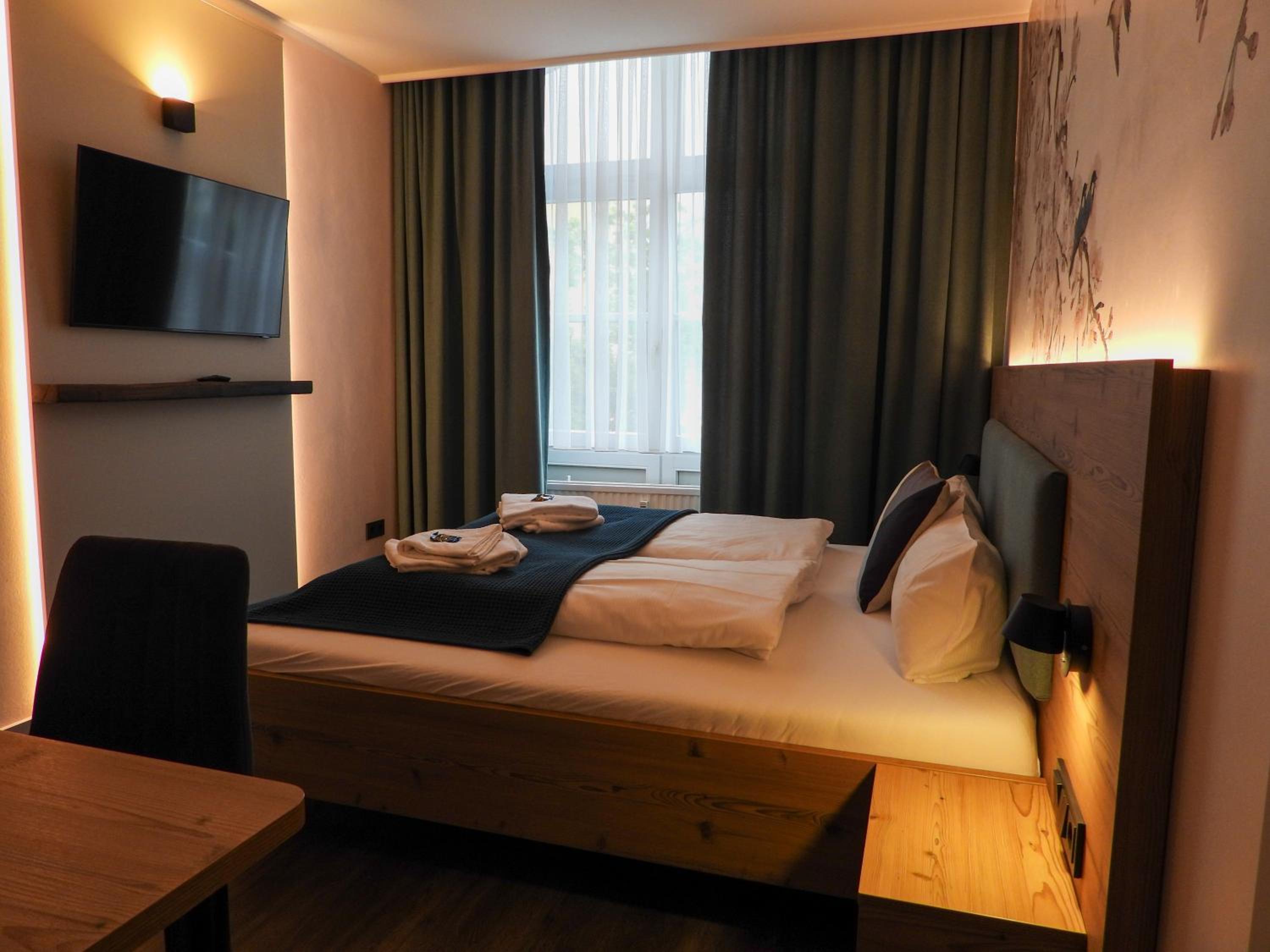 Deluxe Double Room - Photo 2