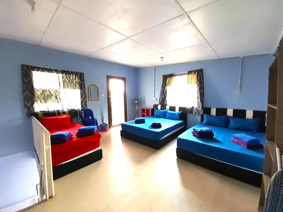Deluxe Family Suite photo 2