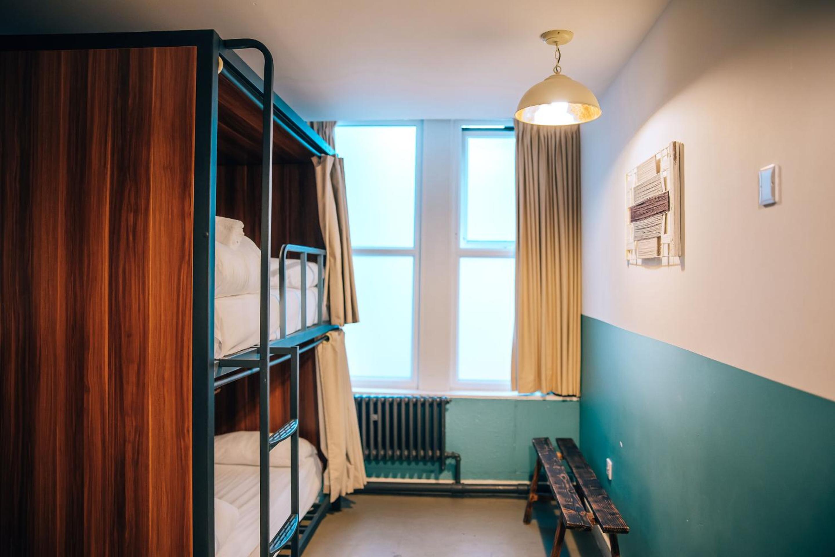 Twin Room - Photo 6