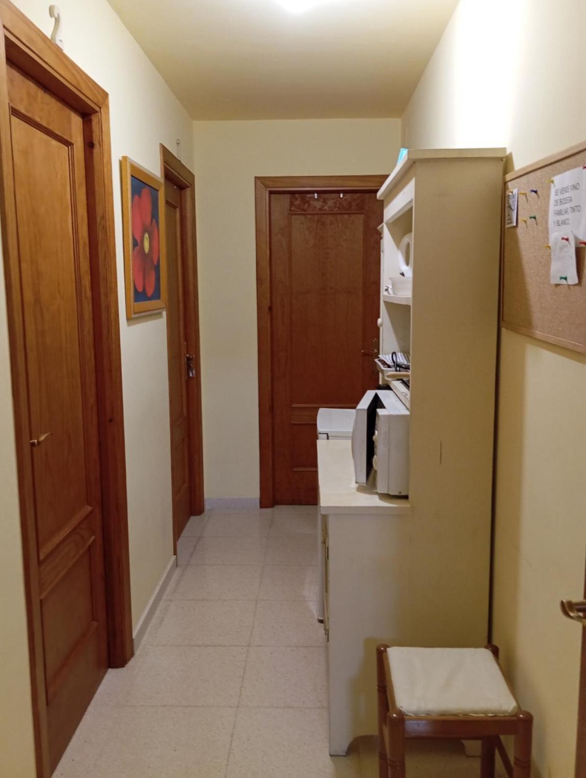 Standard Double Room With Fan - Photo 9