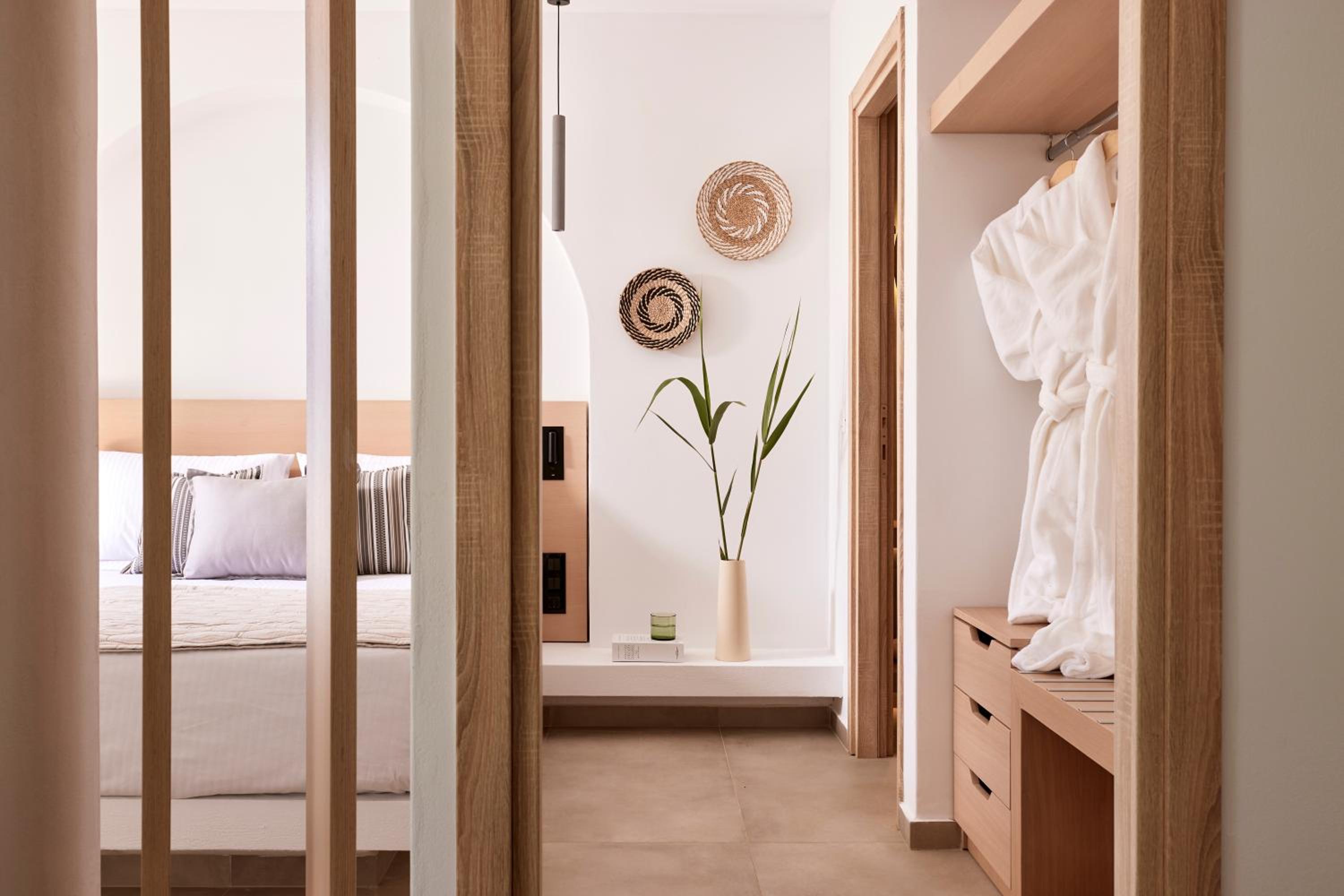 Superior Suite with Sea View photo 3