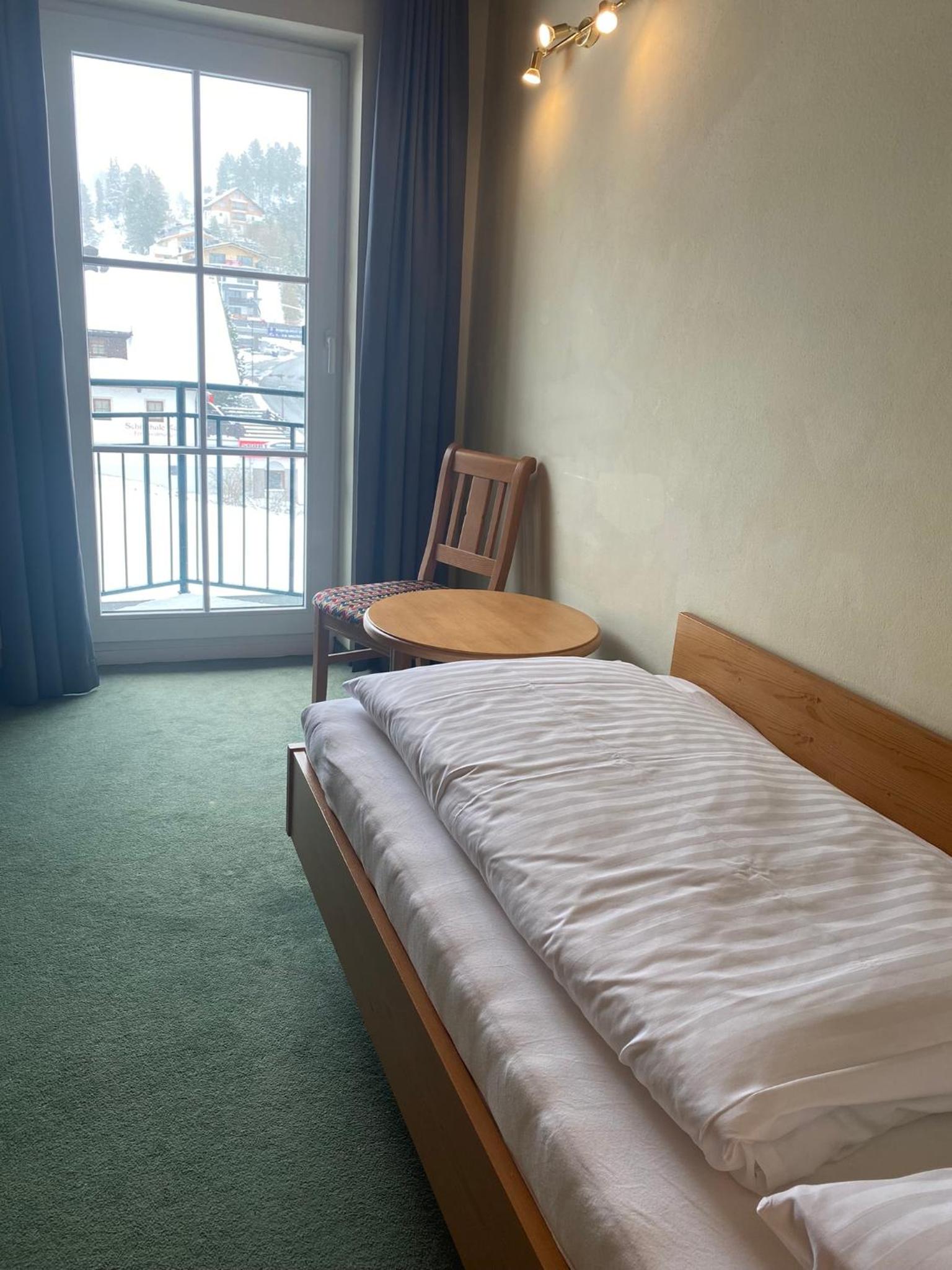 Single Room photo 2