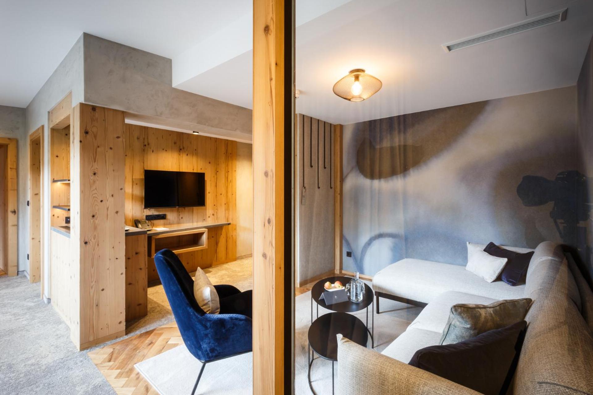 Suite with Garden View photo 1