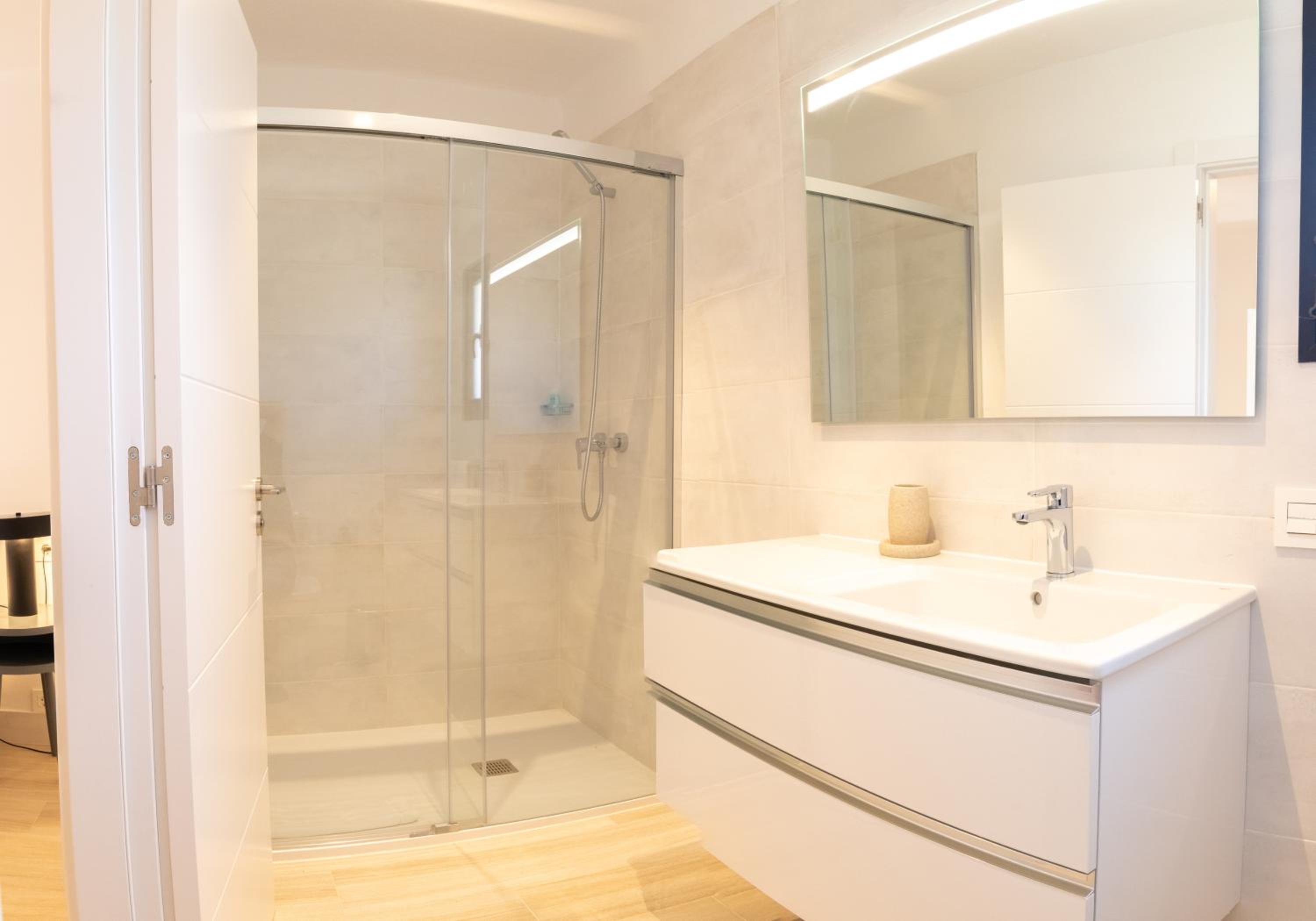 Two-Bedroom Cottage - Photo 10