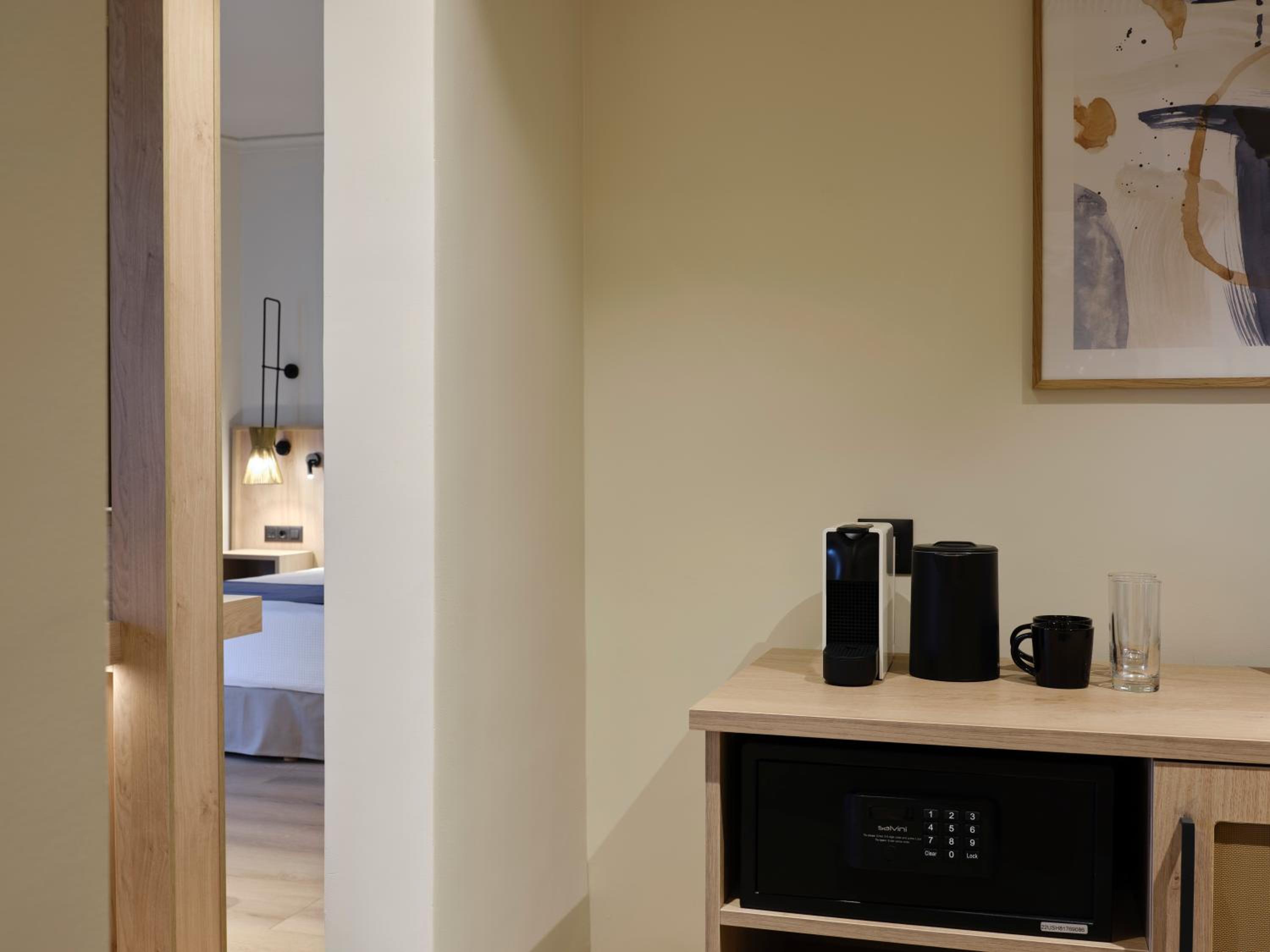 Family Suite Inland View (Open Plan) - Photo 3